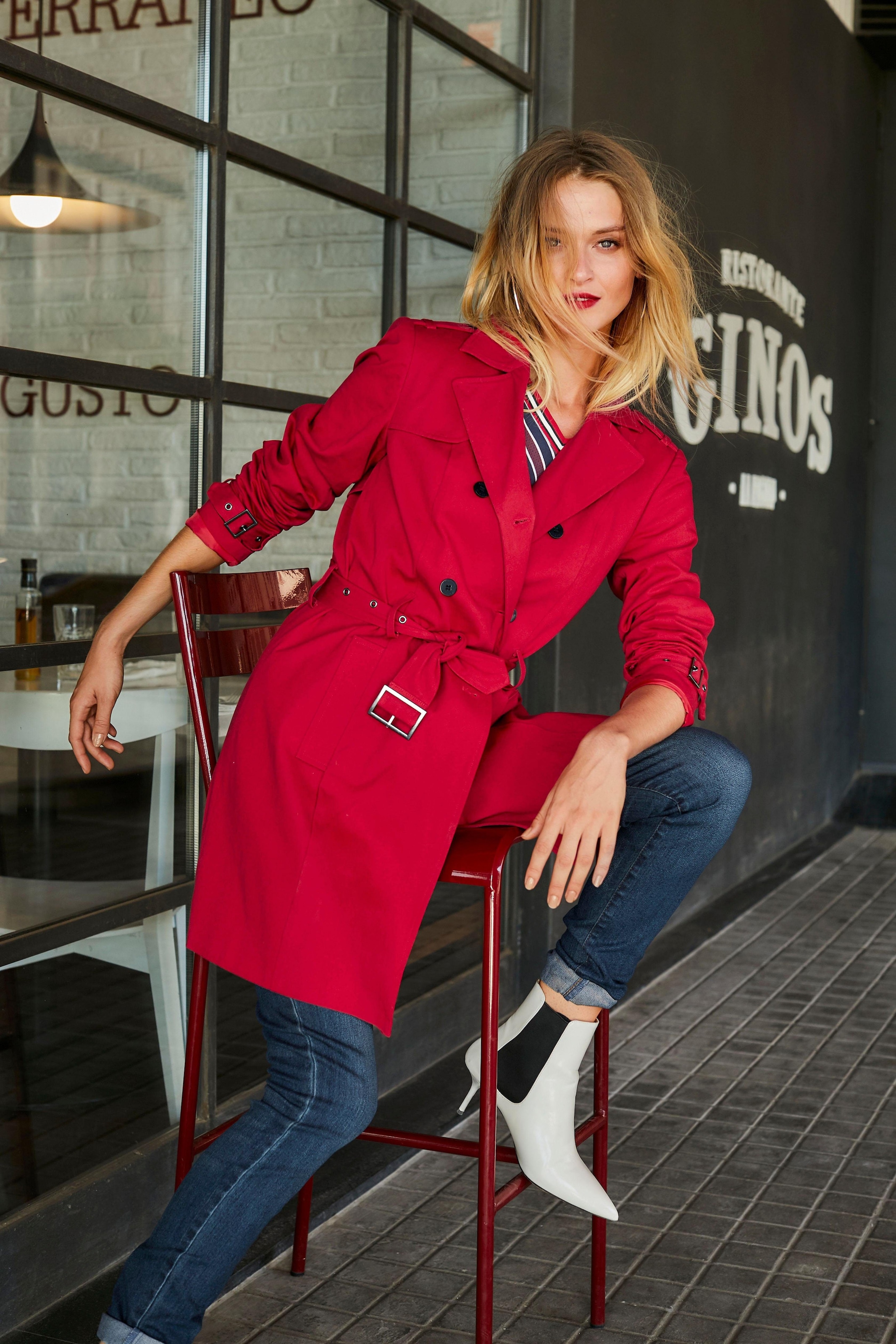 Aniston CASUAL Trenchcoat, mit bei Regulieren Gürtel ♕ zum