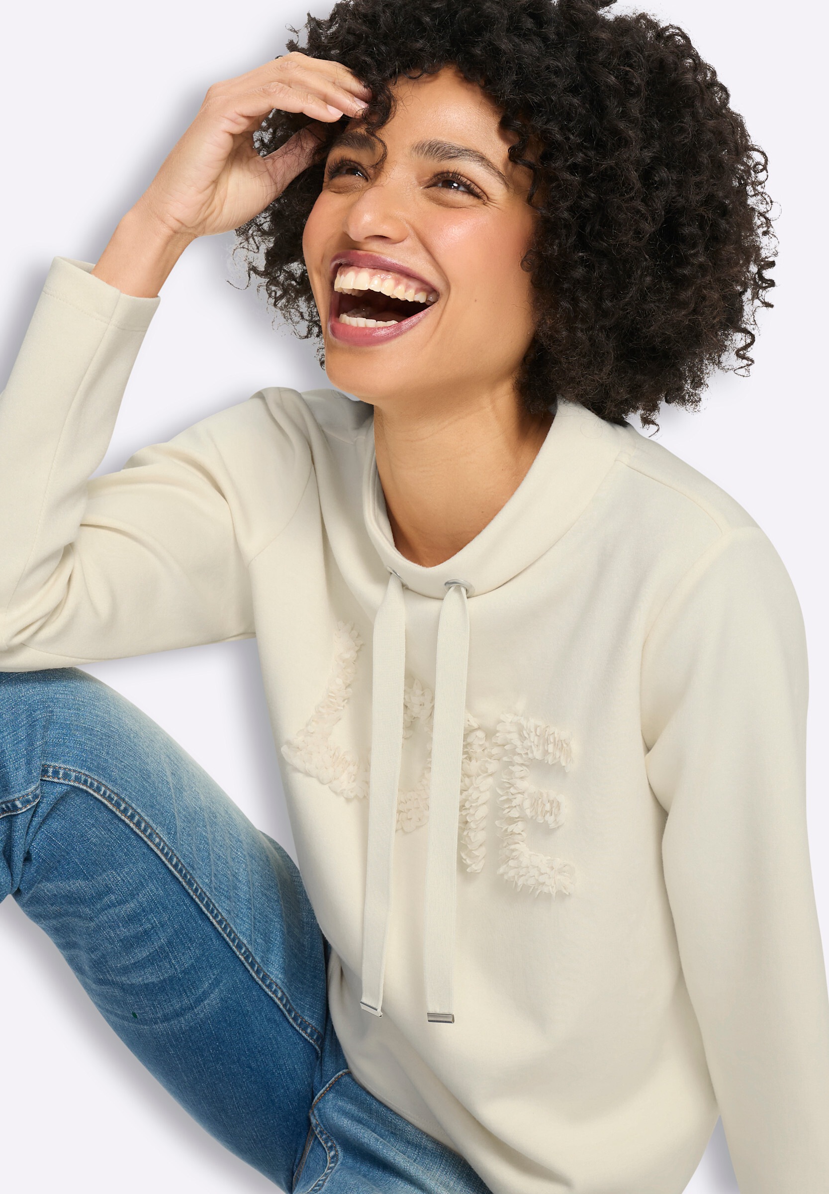 heine Sweatshirt »Sweatshirt Sweatshirt mit LOVE-Schriftzug«
