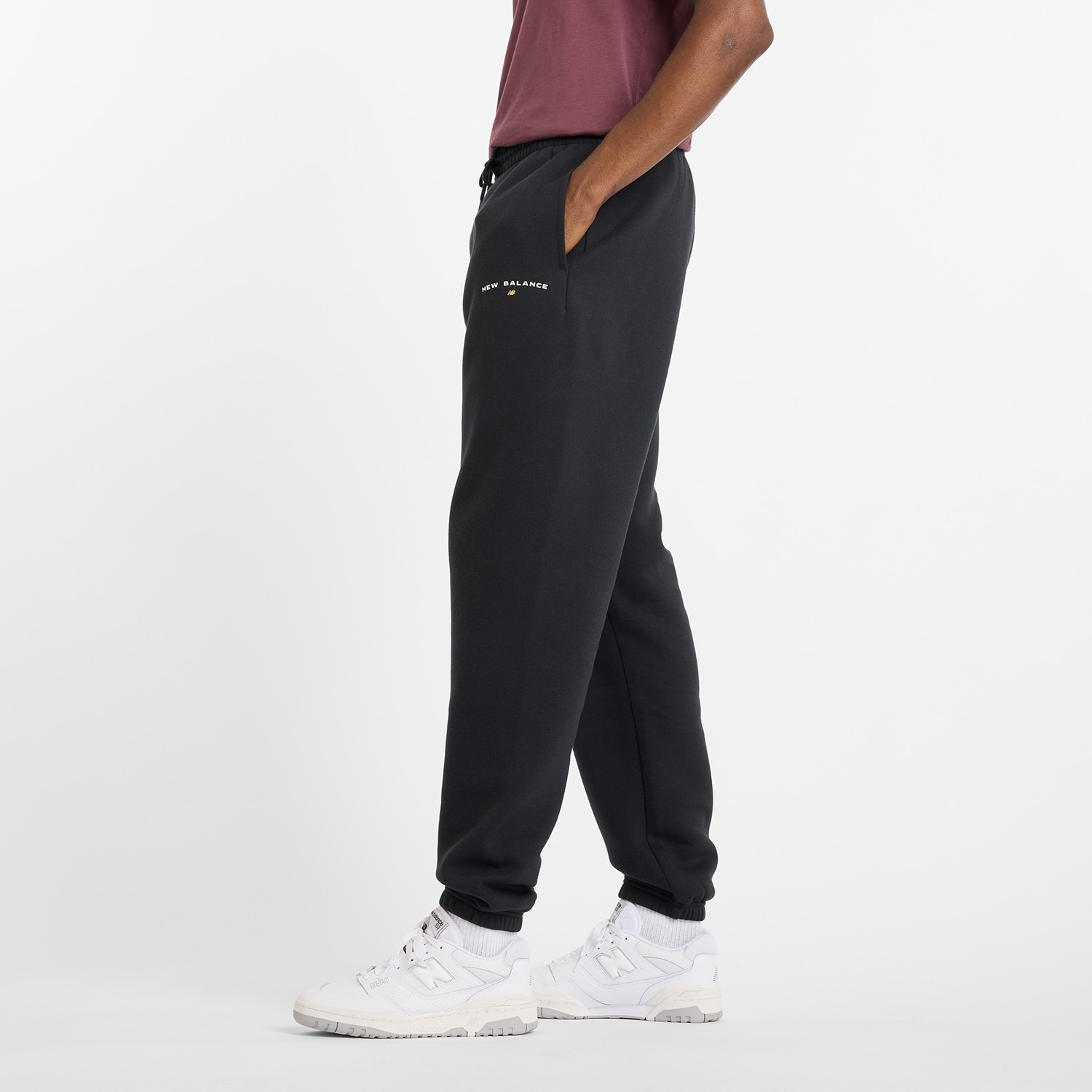 New Balance Jogginghose »Reimagined Fleece Graphic Jogger«