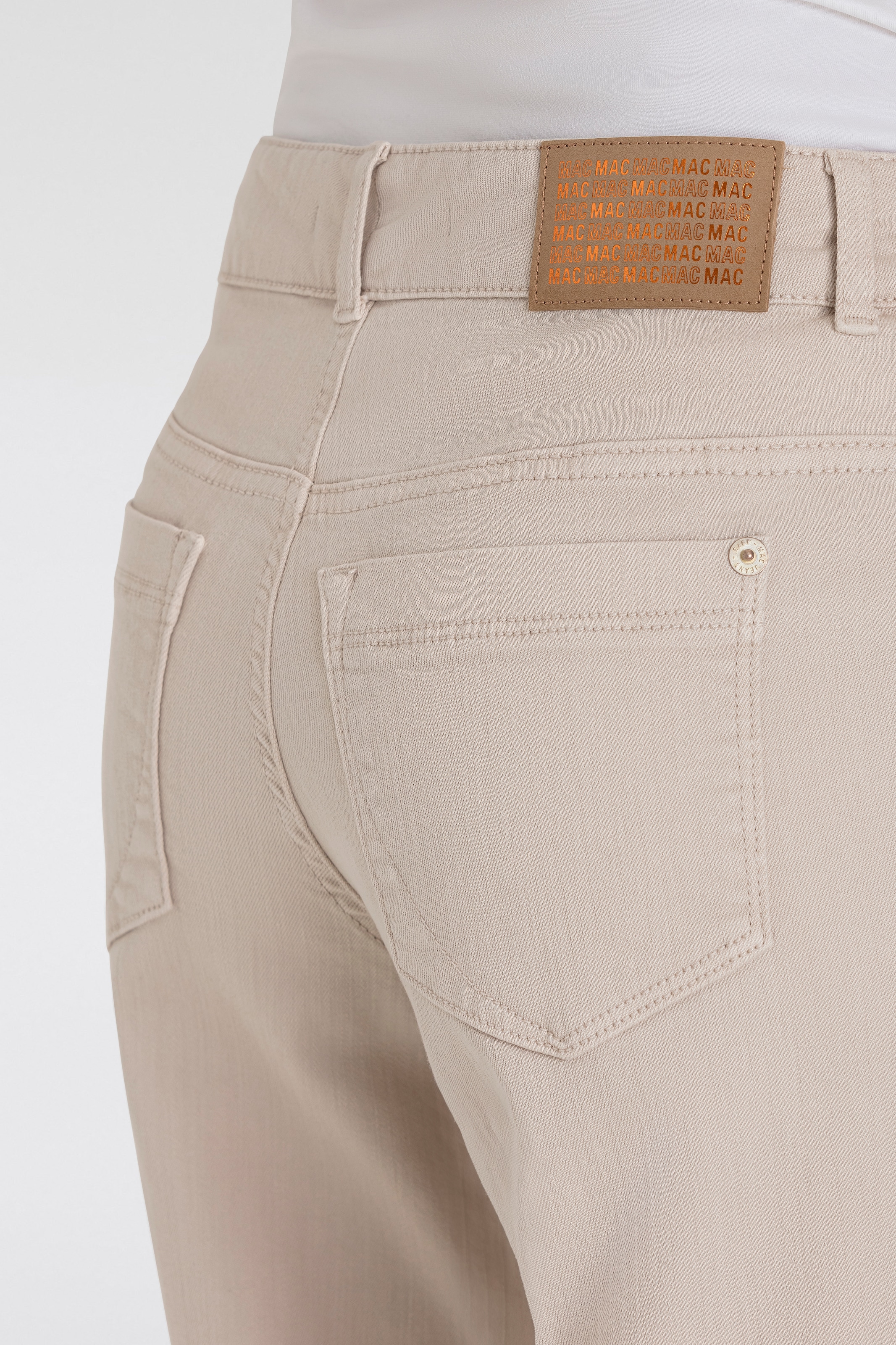 MAC Bequeme Jeans »Gracia«, Passform feminine fit
