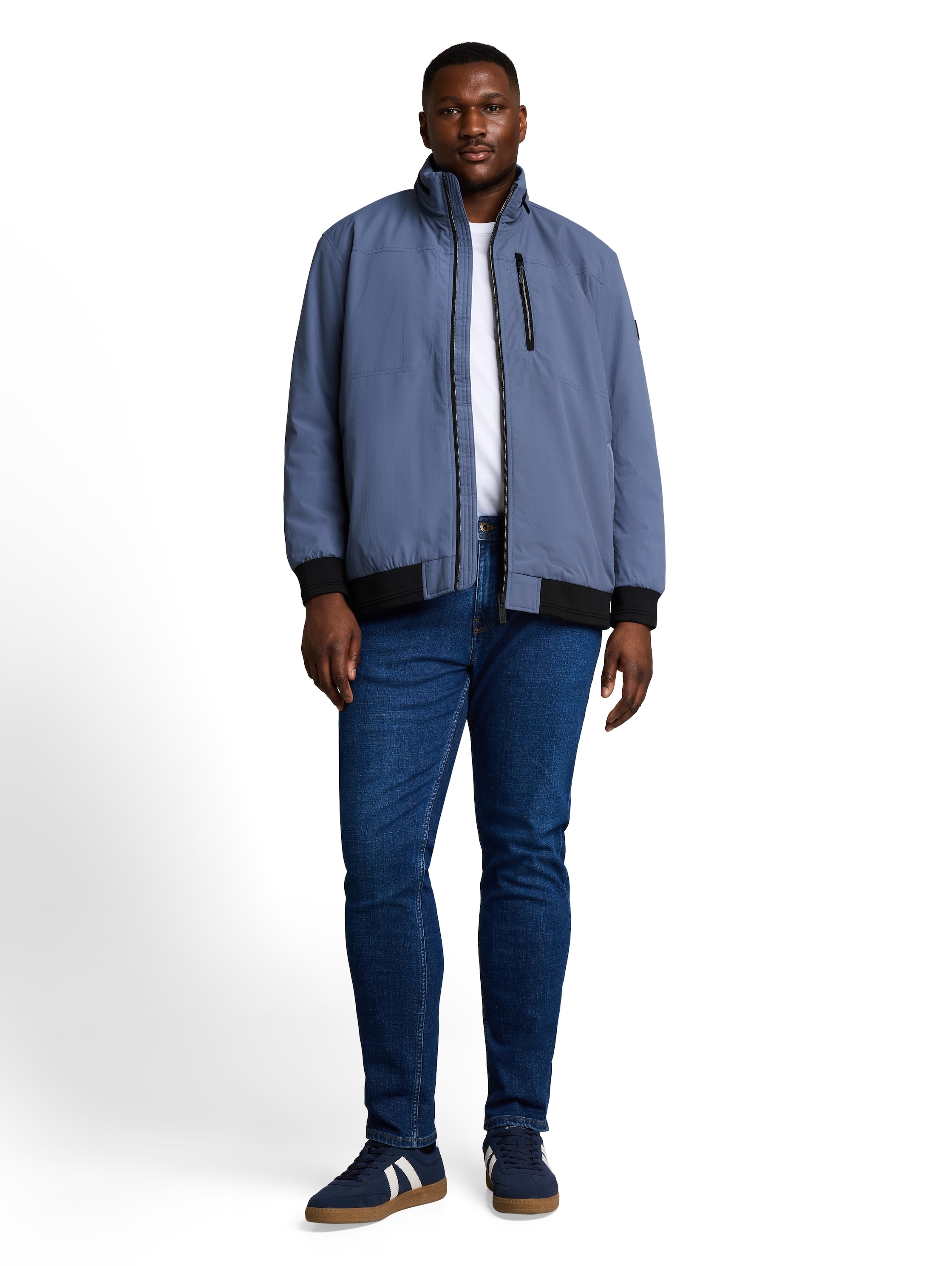 TOM TAILOR PLUS Blouson mit Kapuze mit Stehkragen und Reißverschluss / Große Größen