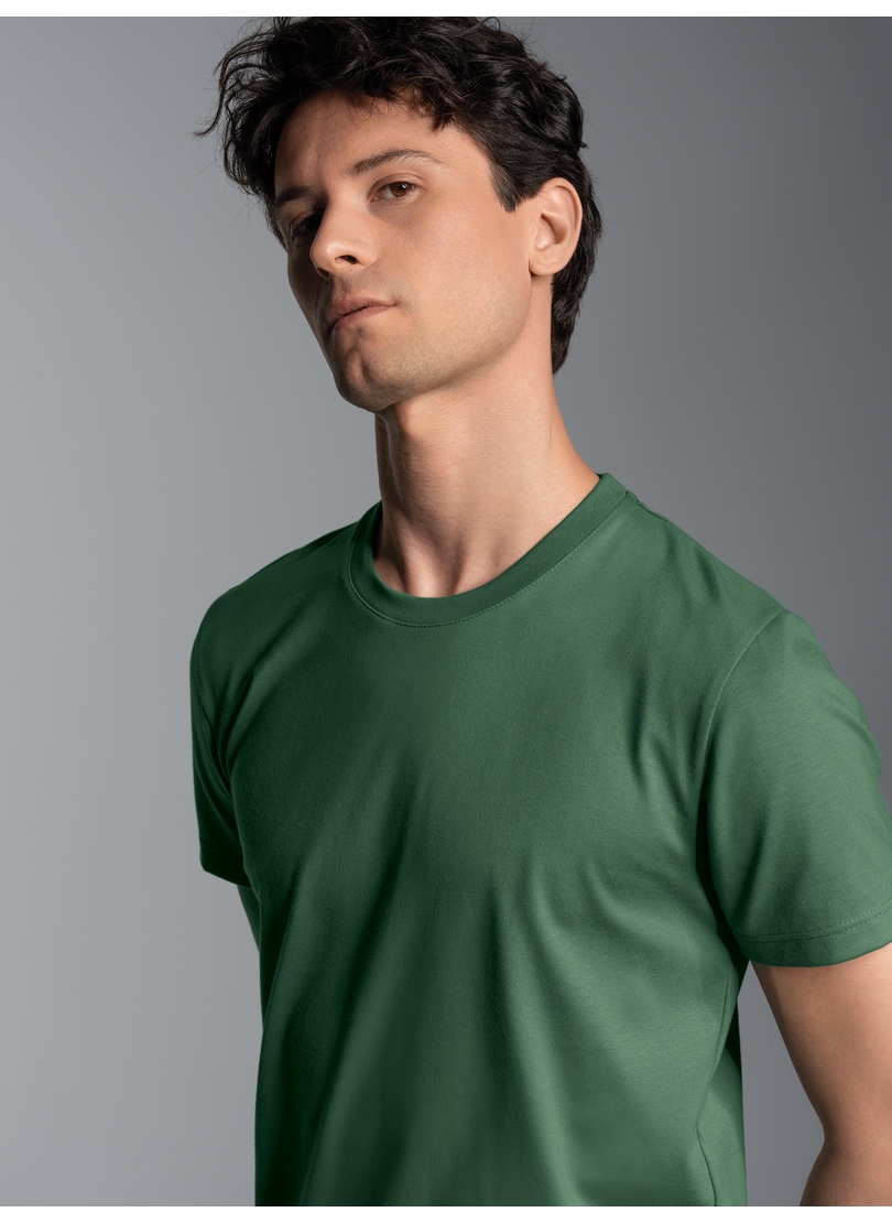 Trigema T-Shirt »TRIGEMA Slim Fit T-Shirt aus DELUXE Baumwolle«, (1 tlg.)
