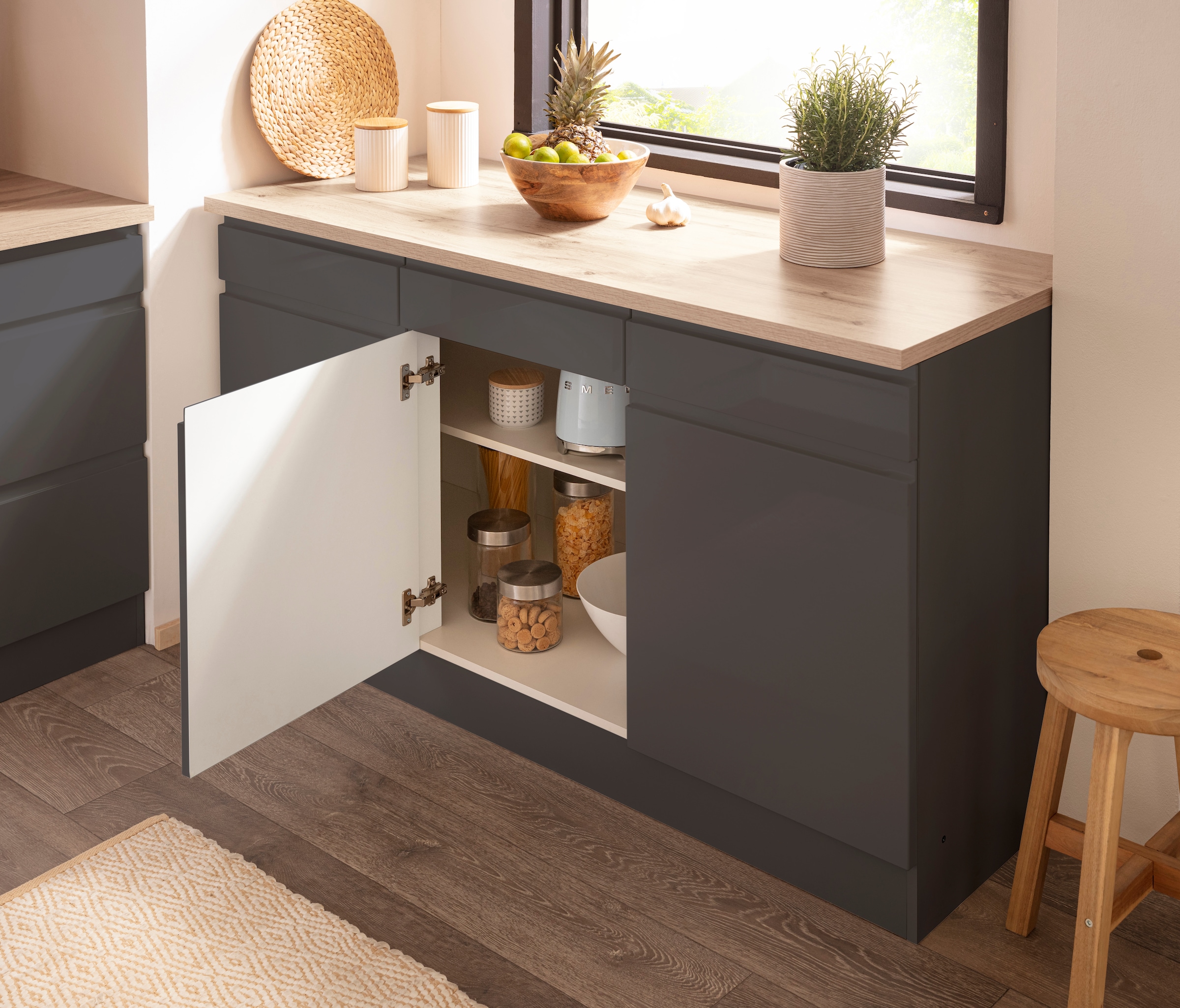 HELD MÖBEL Unterschrank »Virginia«, 85 cm hoch, 150 cm breit, 3 Schubladen, 3 Türen, griffloses Design