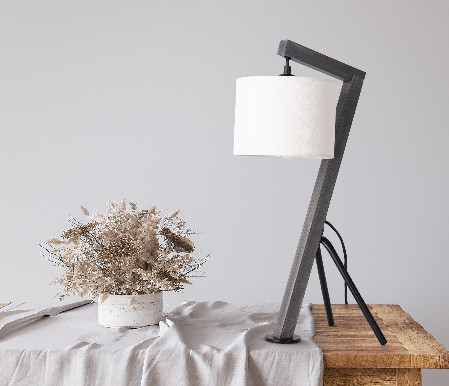 Paco Home Tischleuchte »GALLOW« E27 Schreib Holz Dreibein Vintage E27 Galgen Modern Höhe 49cm