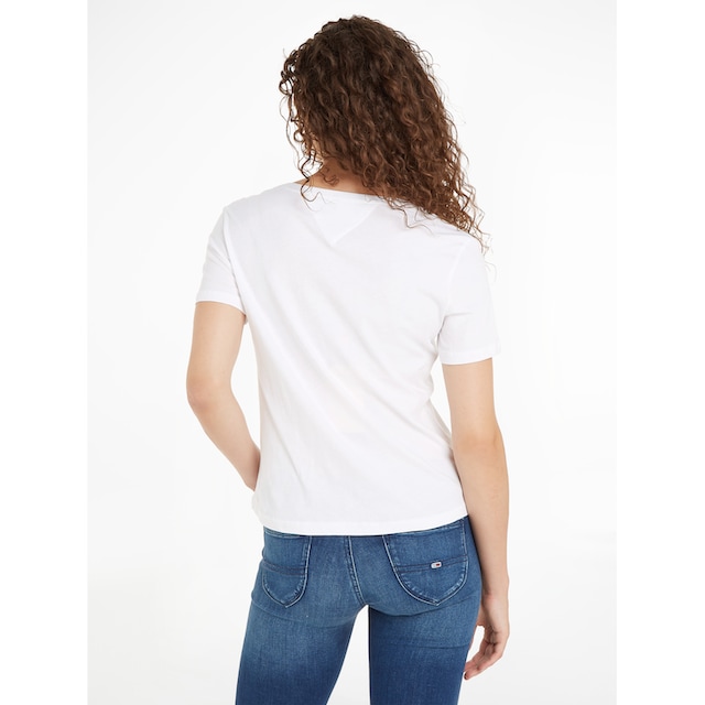 Tommy Jeans V-Shirt, mit Tommy Jeans Logo-Flag auf der Brust bei ♕