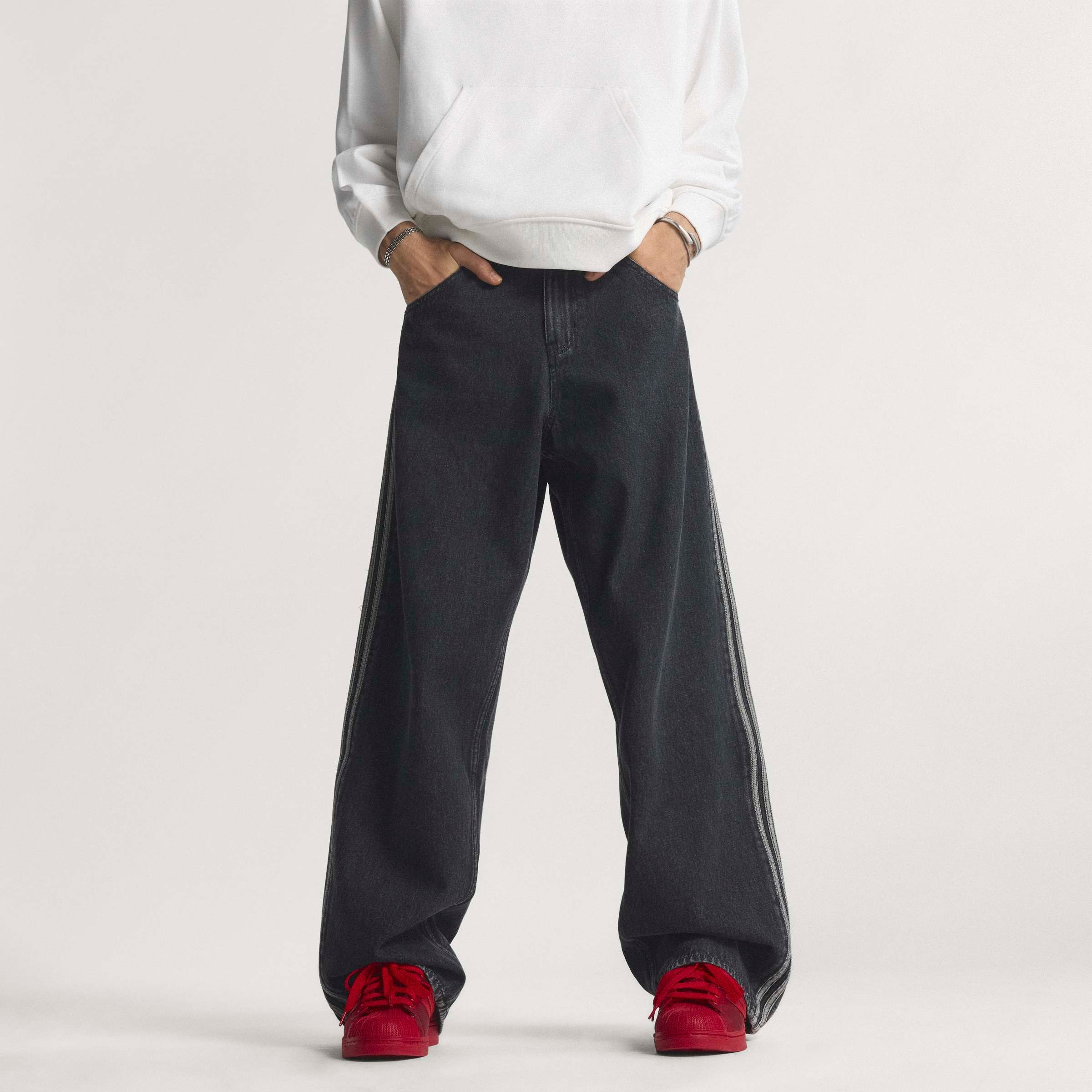 adidas Originals 5-Pocket-Jeans »FIREBIRD« aus Baumwolle, sportlicher Stil, für Erwachsene