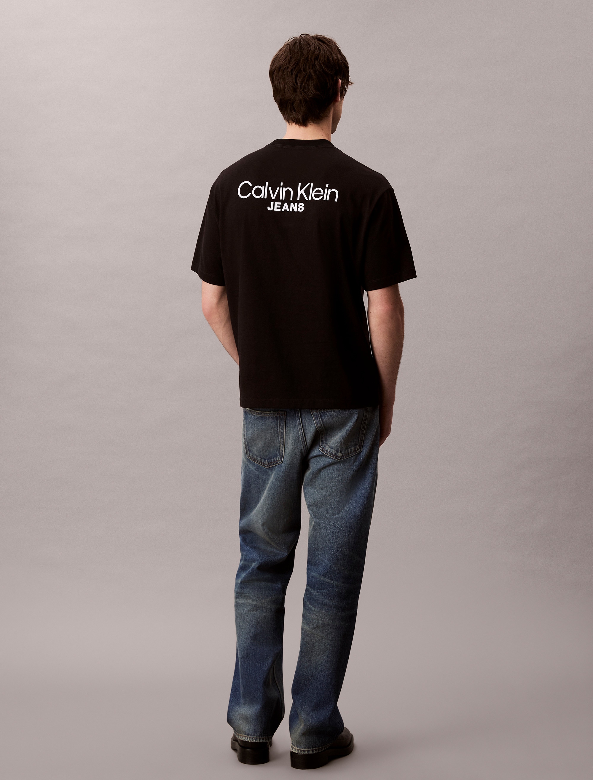 Calvin Klein Jeans T-Shirt »LOGO BACK PRINT T-SHIRT«, Mit Rundhalsausschnitt, regular fit
