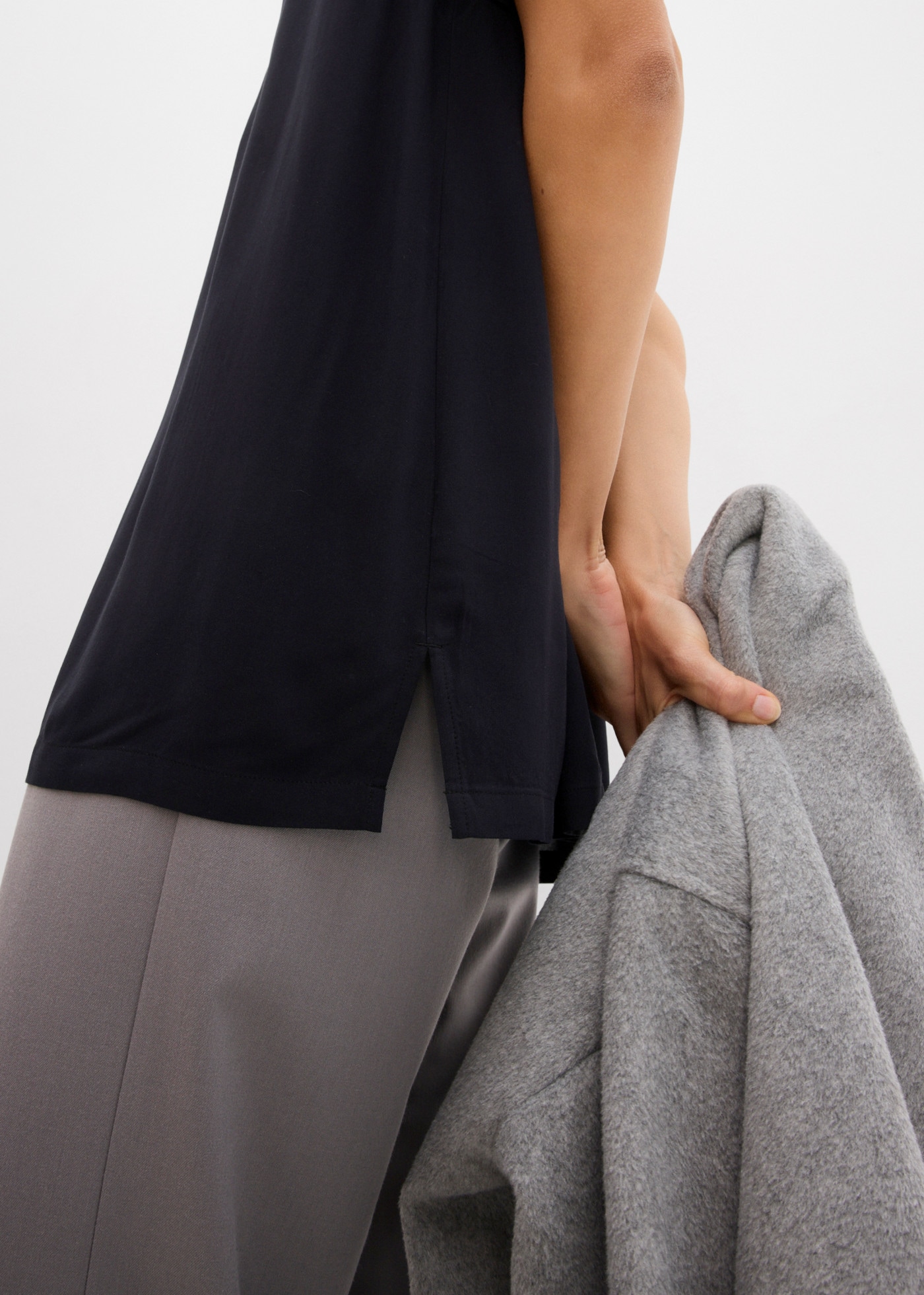 bonprix Longtunika gerader Schnitt, mit kurzem Arm, mit Henleykragen, aus Viskose