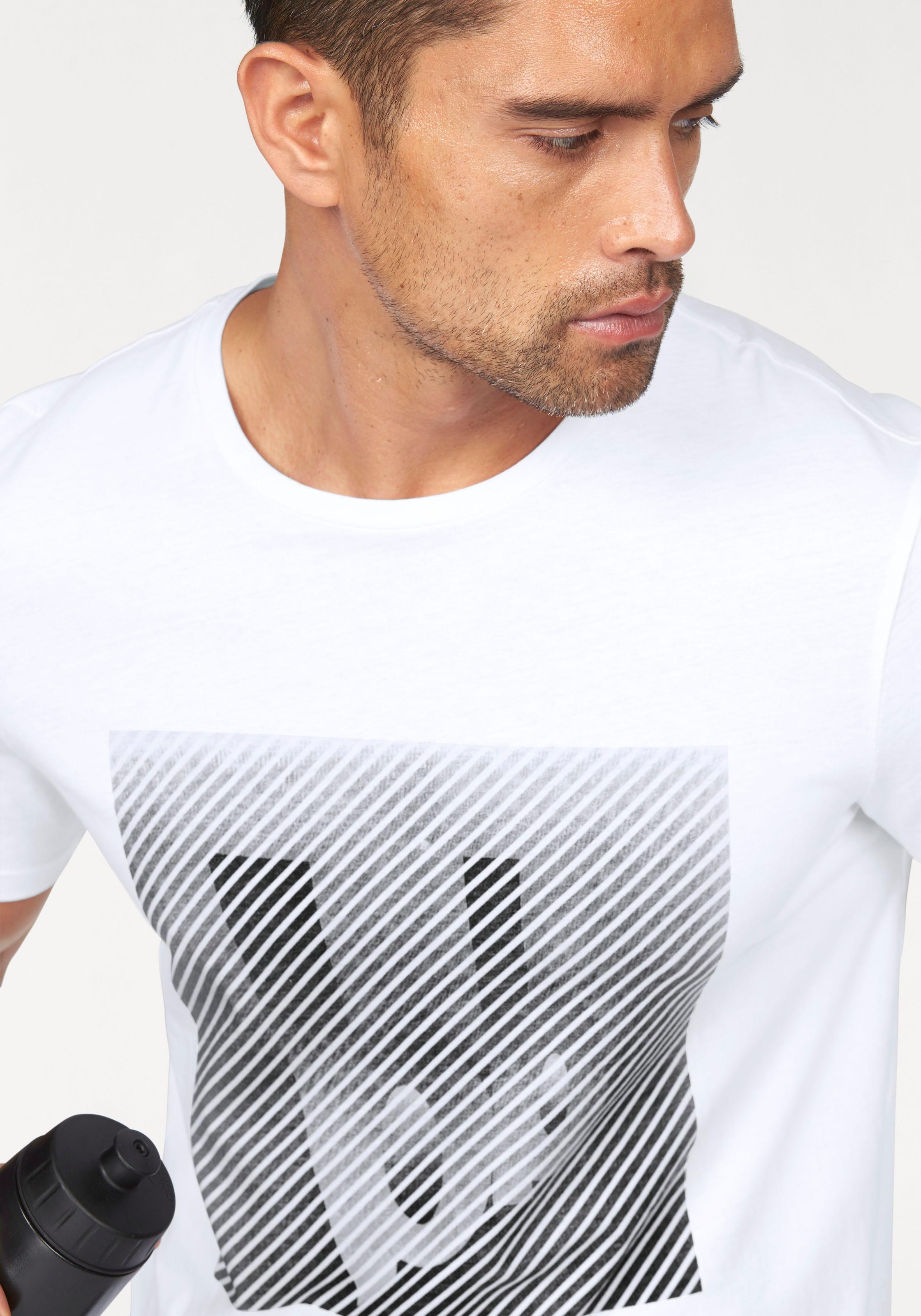 Bruno Banani T-Shirt, (Spar-Set, 2er-Pack), Kurzarm, schmal geschnitten, aus Single Jersey