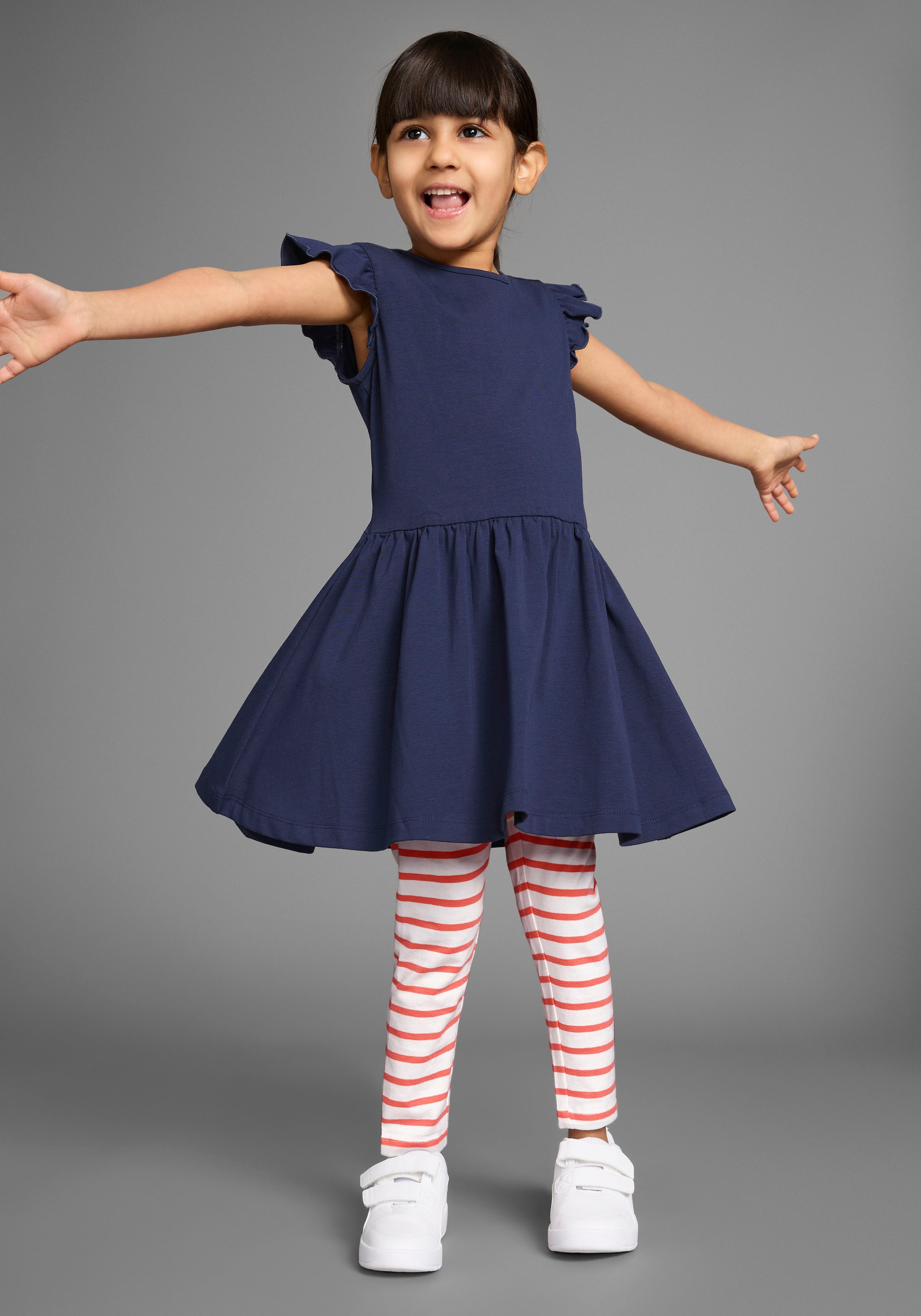 KIDSWORLD Jerseykleid »2er Pack Shirtkleider«, (Packung, 2 tlg.), 1x uni und 1 x geringelt