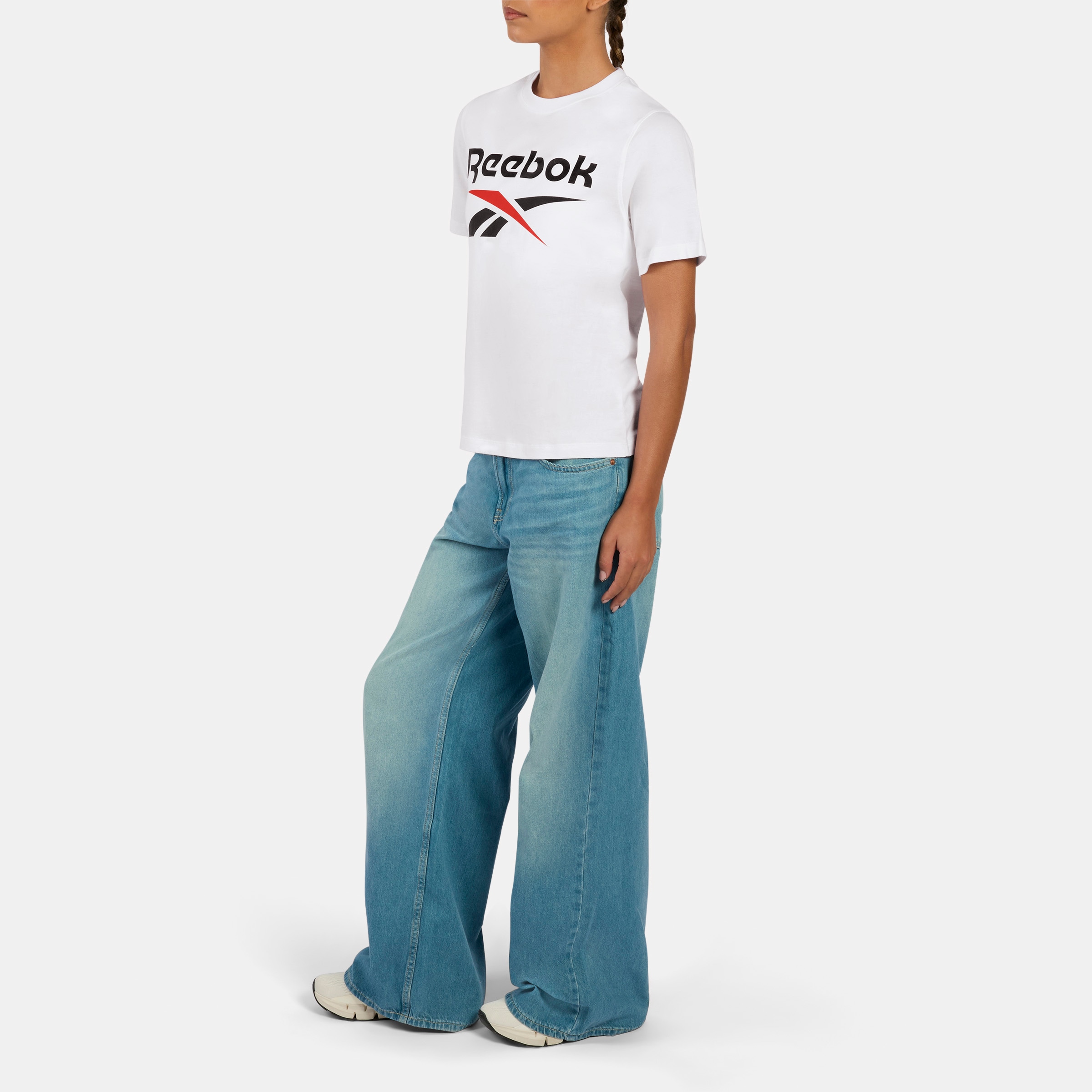 Reebok T-Shirt »WREN 2 COLOUR LOGO CREW SS TEE« sportlicher Stil, klassischer Schnitt, aus Baumwolle