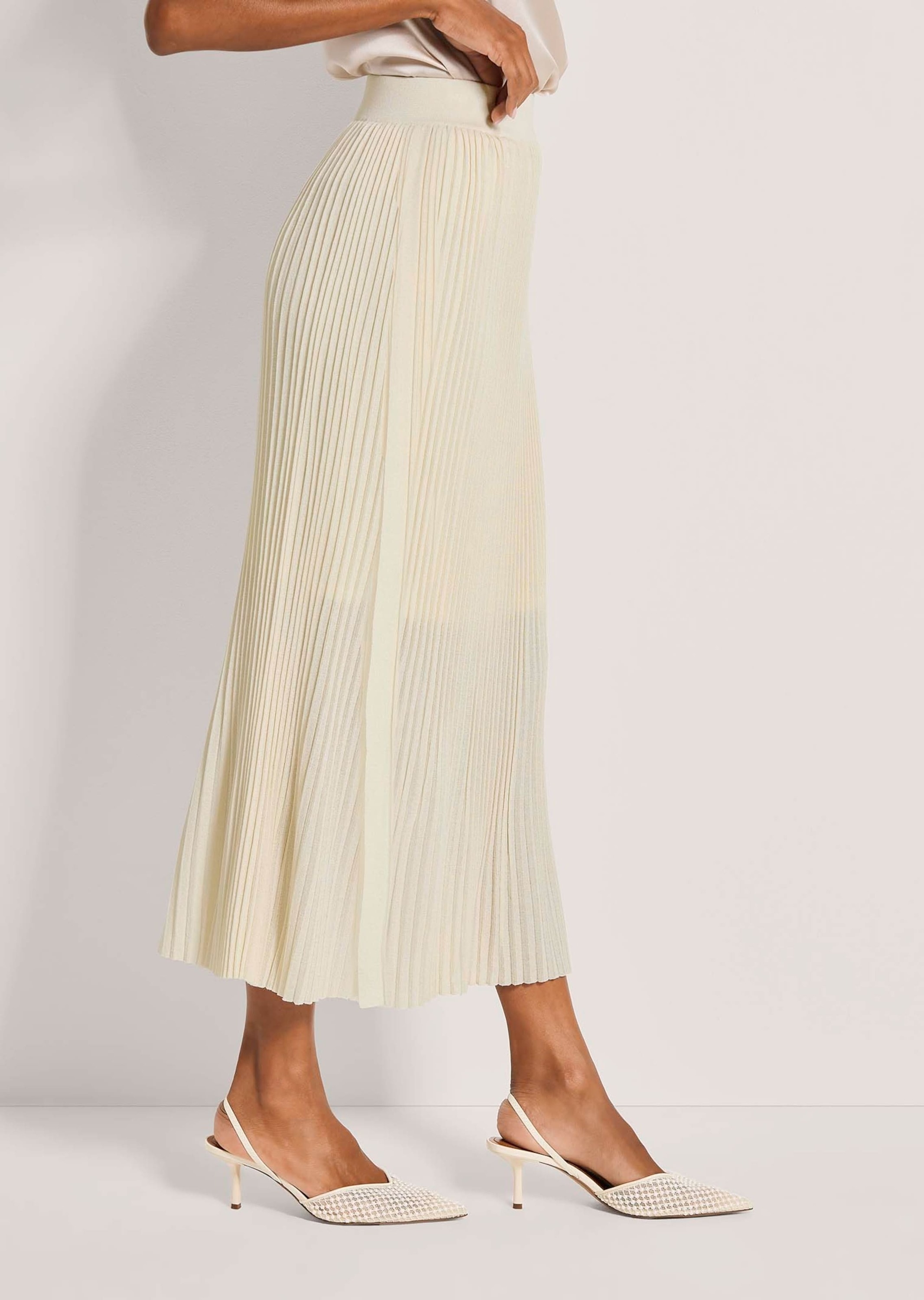 MADELEINE Strickkleid »Plissee-Rock Midi-Strickrock mit elastischem Bund, Plissee« Schlitz an der Vorderseite
