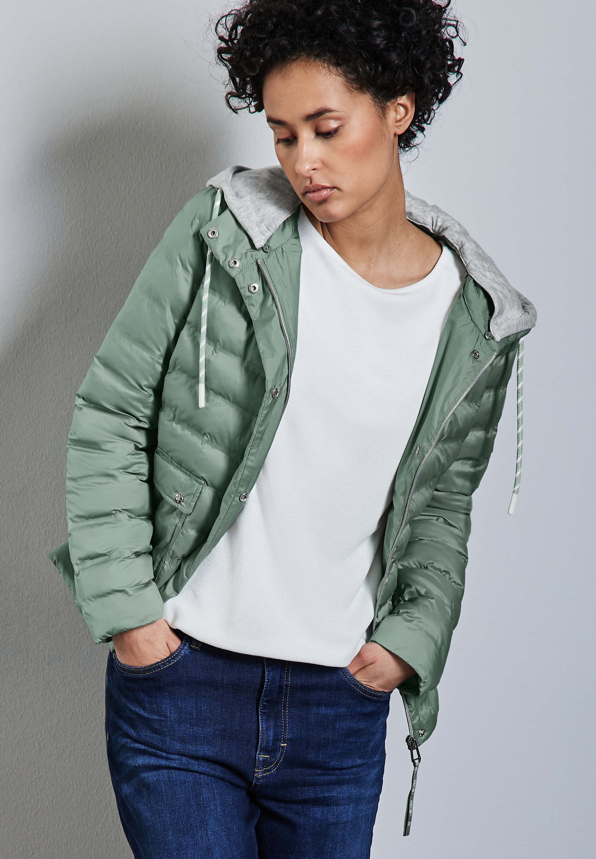 STREET ONE Steppjacke, mit Kapuze, mit abnehmbarer Kapuze