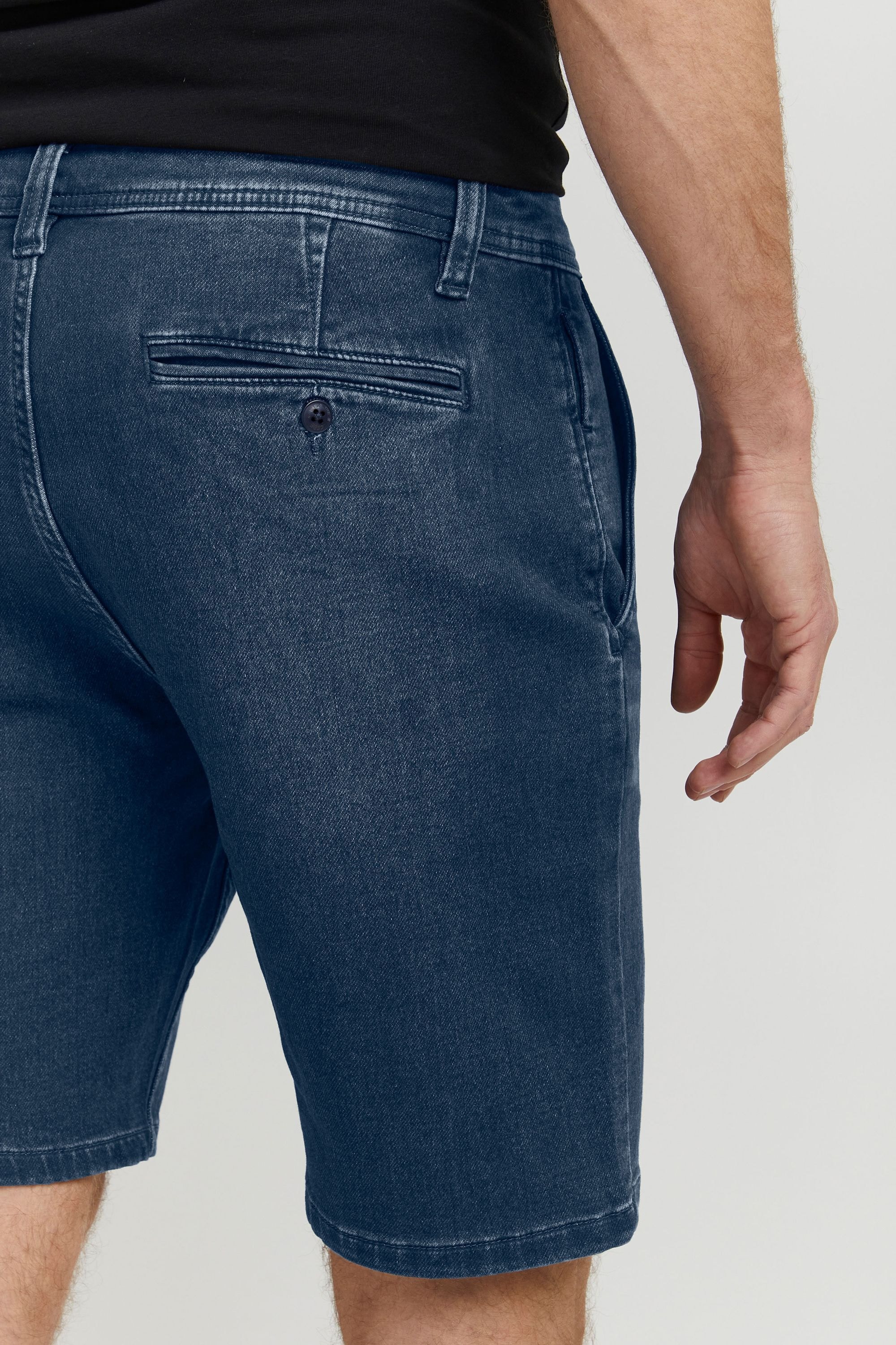 Indicode Jeansshorts »Jeansshorts IDGodo«