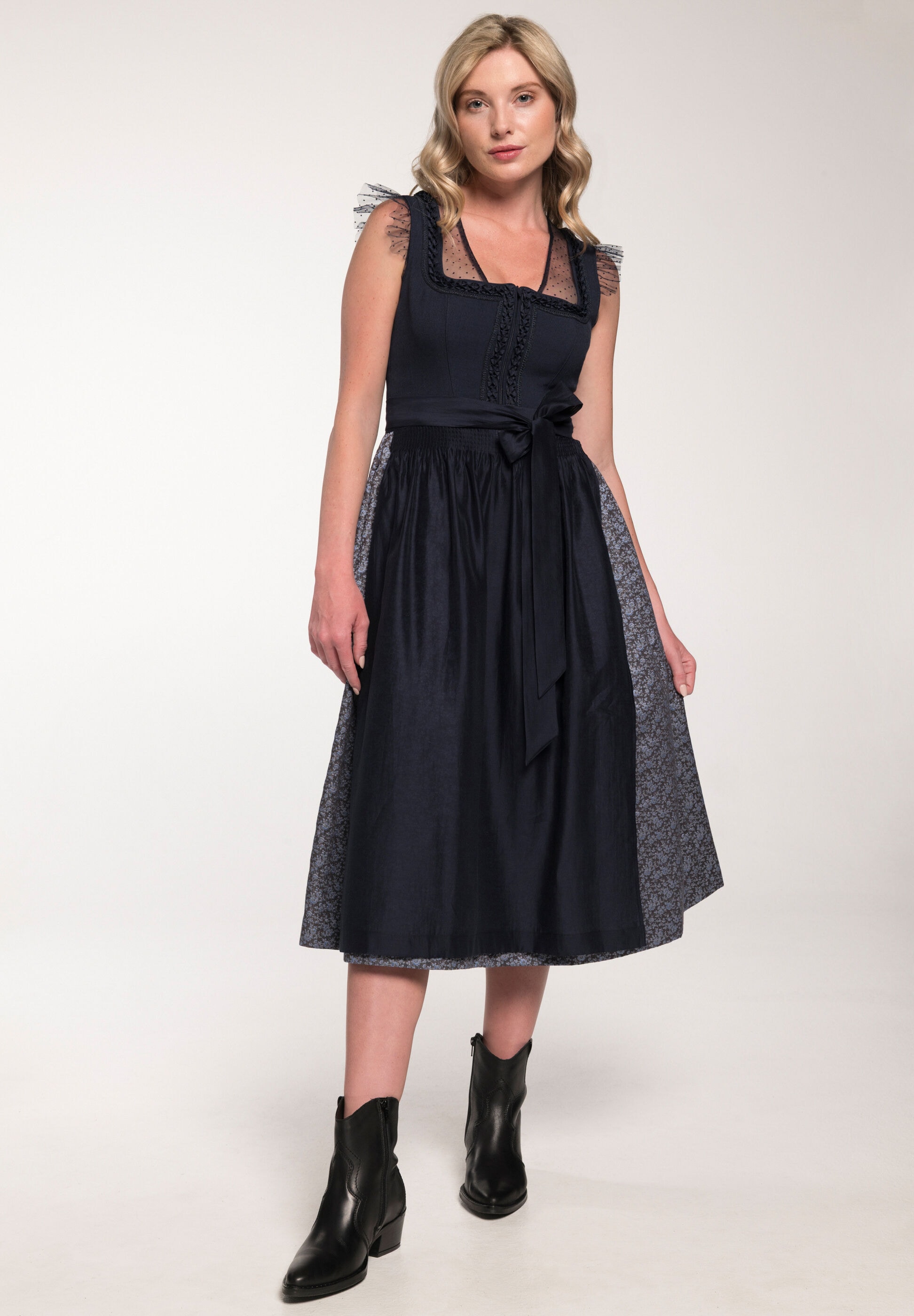 Spieth & Wensky Dirndl »Gaute« mit floralem Muster