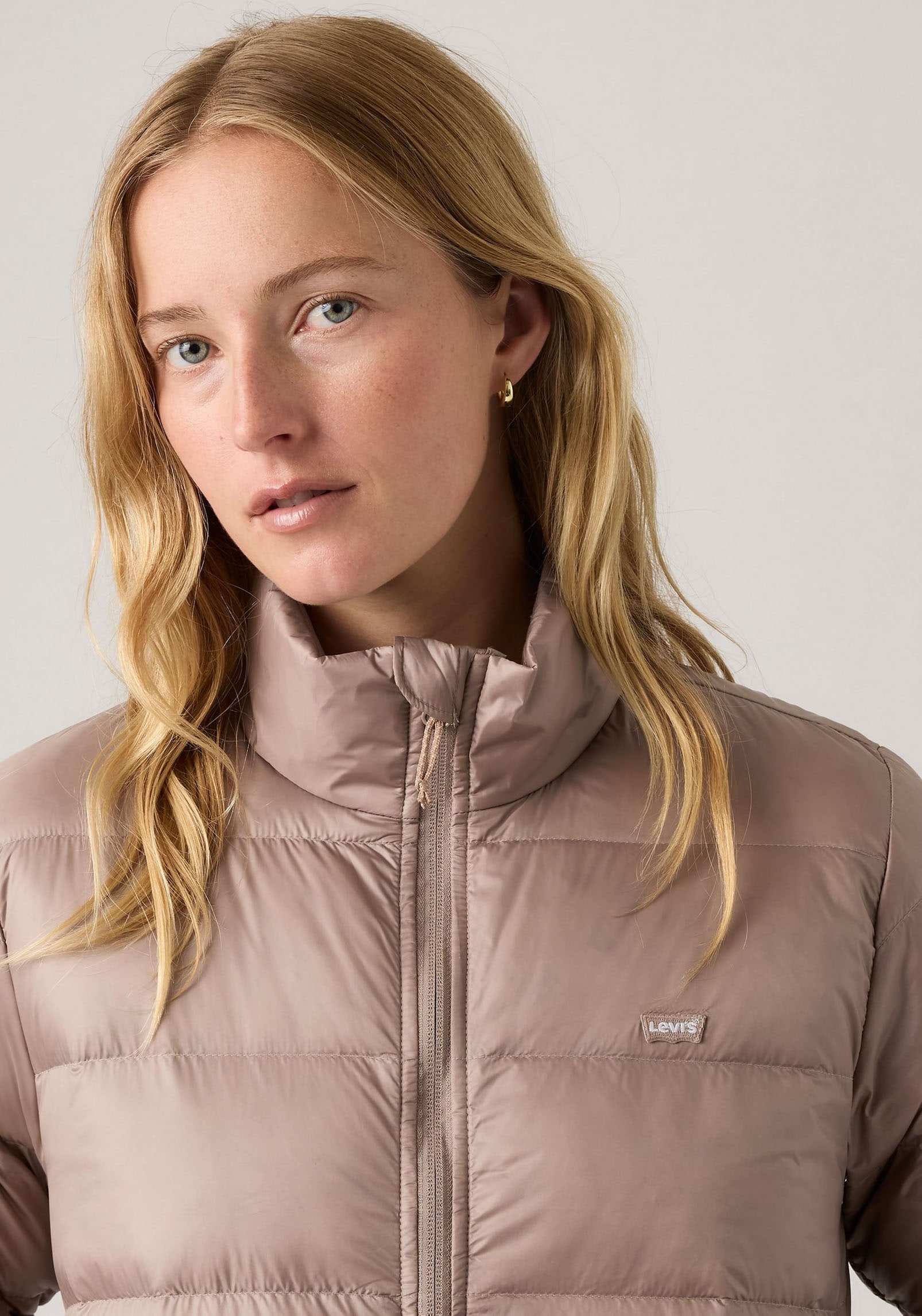 Levi's® Kurzjacke »WMS PACKABLE JACKE« ohne Kapuze mit Taschen