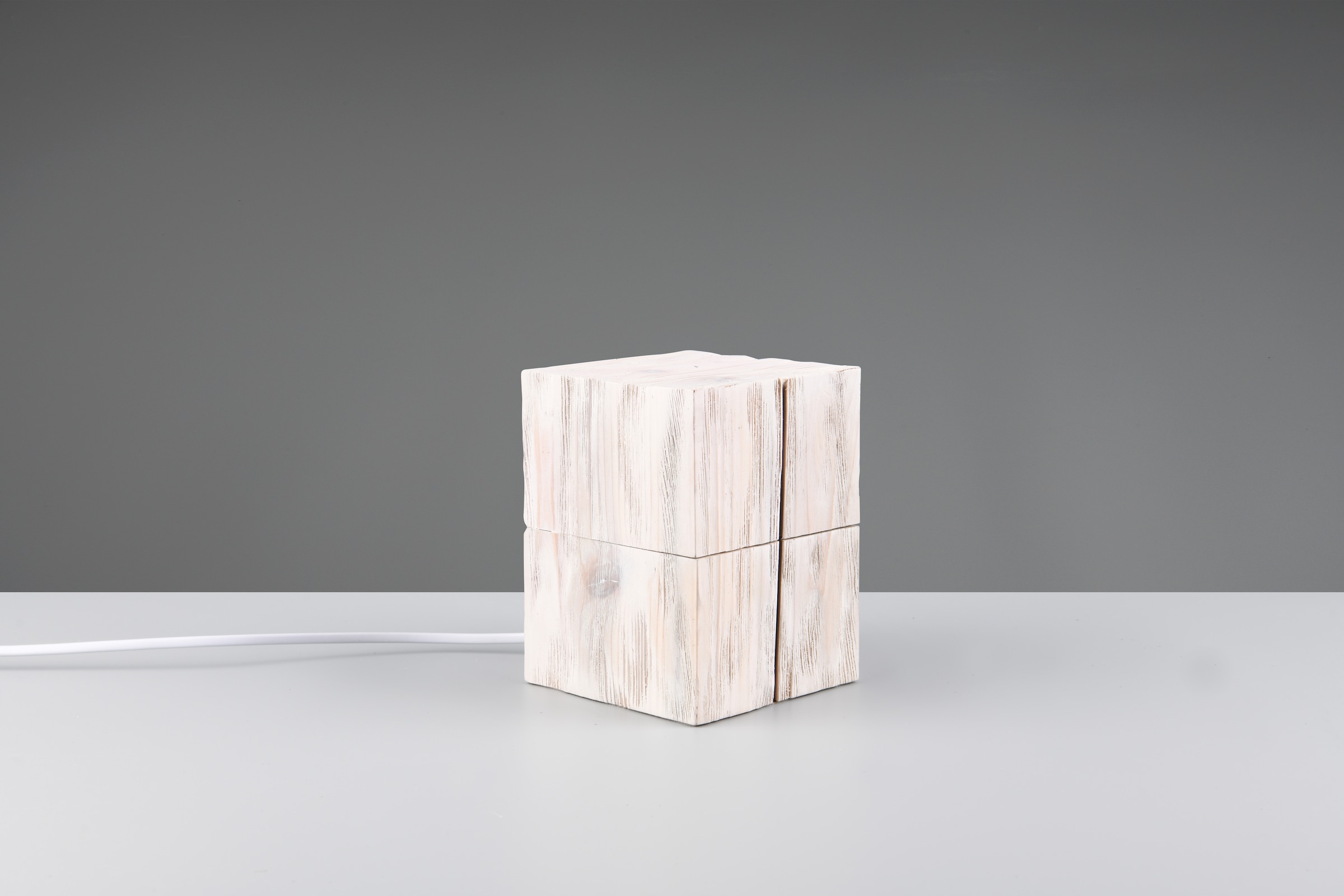 TRIO Leuchten Schreibtischlampe »TREASURE, Deko Tischleuchte Schatzkiste inkl 1xE14 LED 225 Lumen 2700K« E14 1 Stk. Warmweiß Licht startet bei öffnen der Box, Schnurschalter, Naturholz Tischlampe