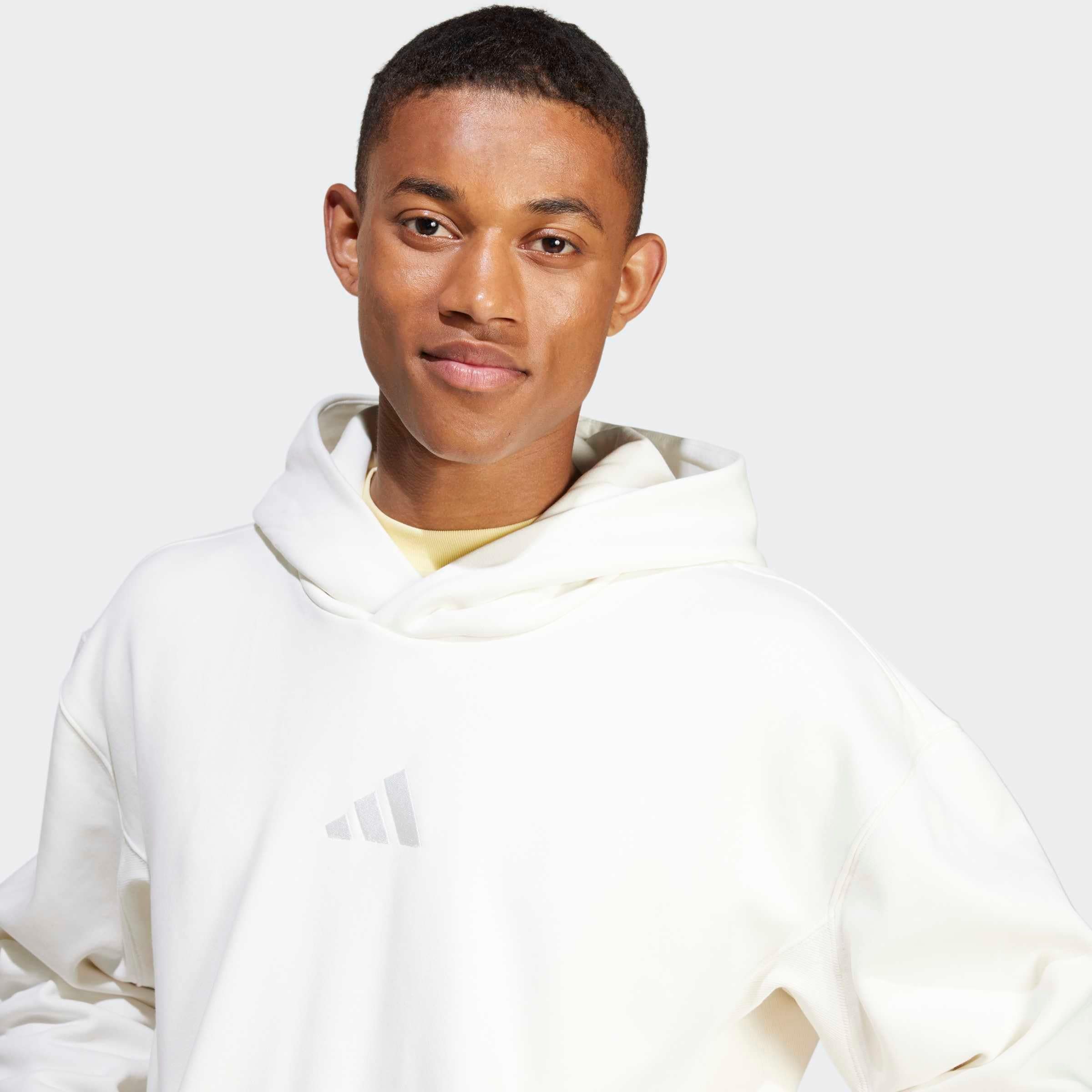 adidas Sportswear Kapuzensweatshirt »M A SZN FL HD«, weiches Fleecematerial
