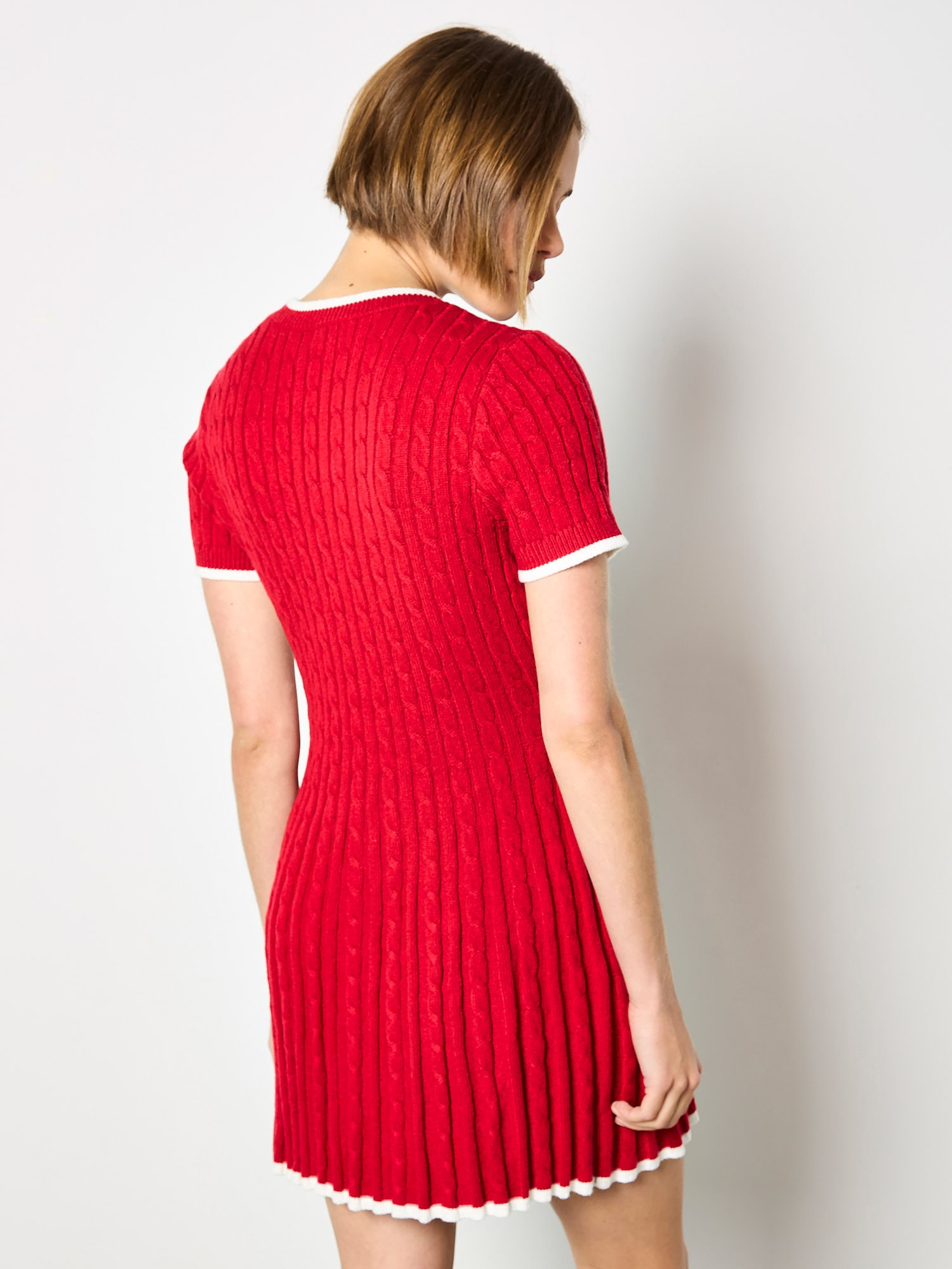 Apricot Strickkleid »Skater-Minikleid« mit Zopfmuster