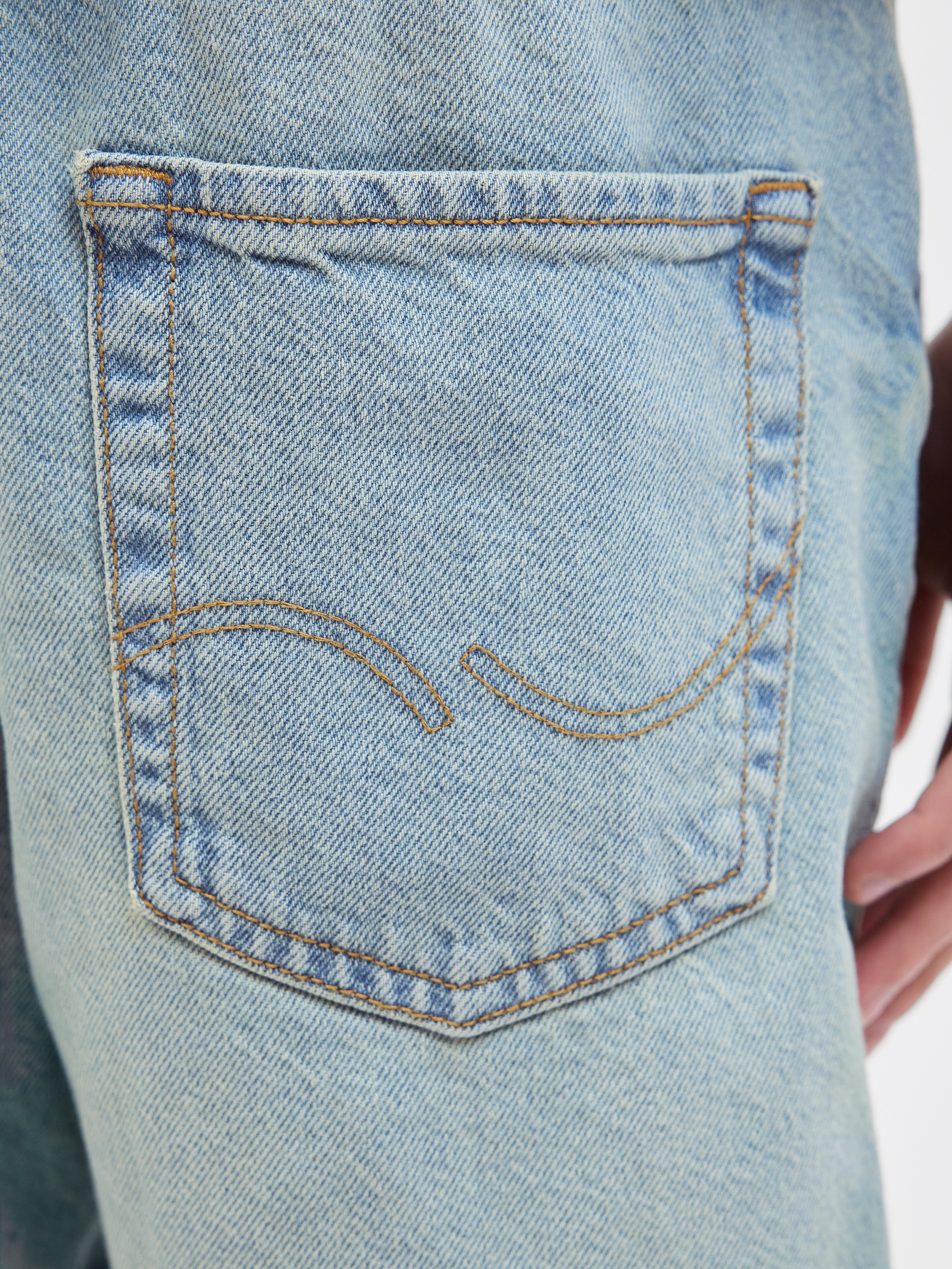 Jack & Jones Junior Shorts »JJIALEX mit Relaxed Fit und hoher Taille«  unifarben, modisch, relaxed fit, Web