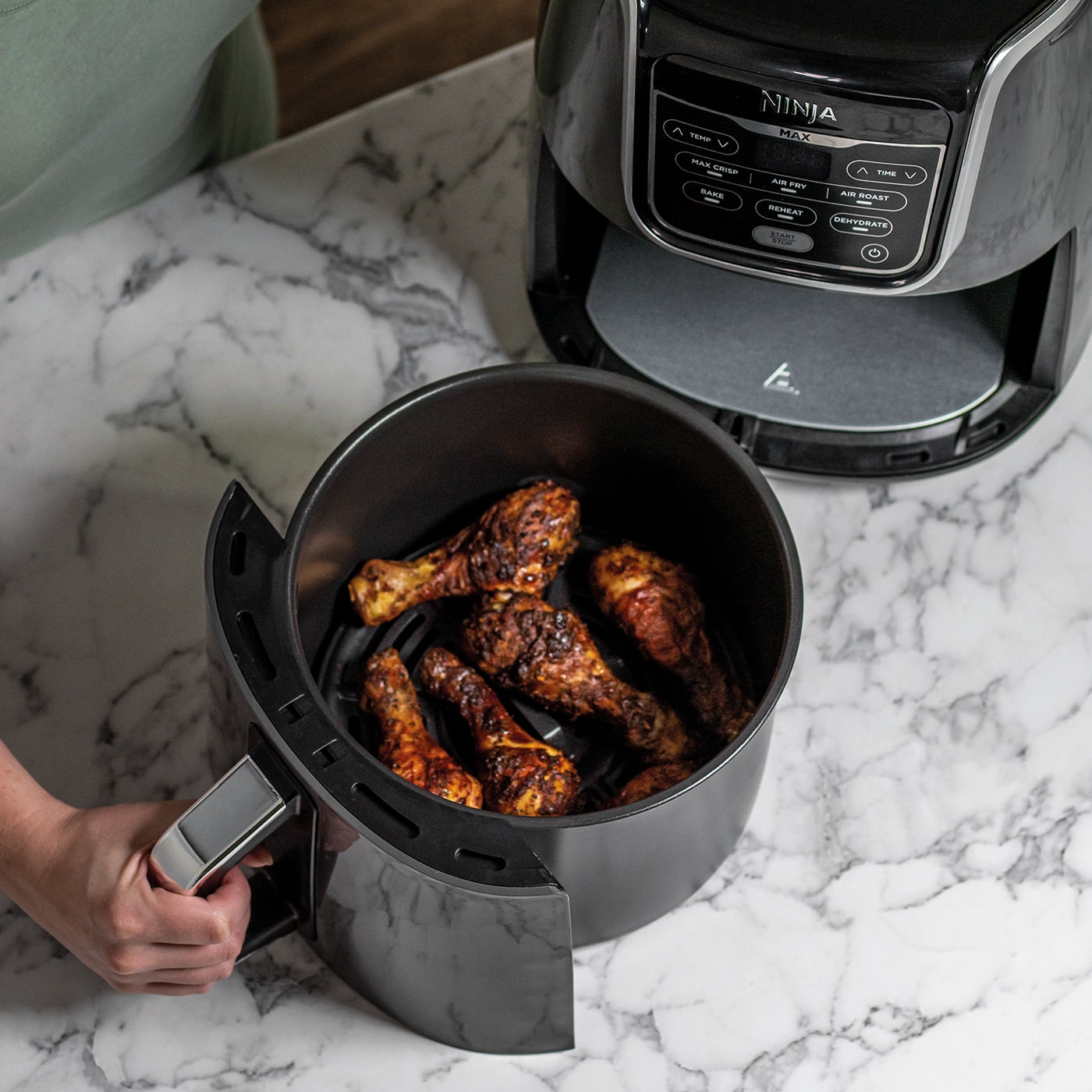NINJA Heißluftfritteuse »MAX AF160EU«, 1750 W, 0,9 kg Kapazität incl. Knusperblech