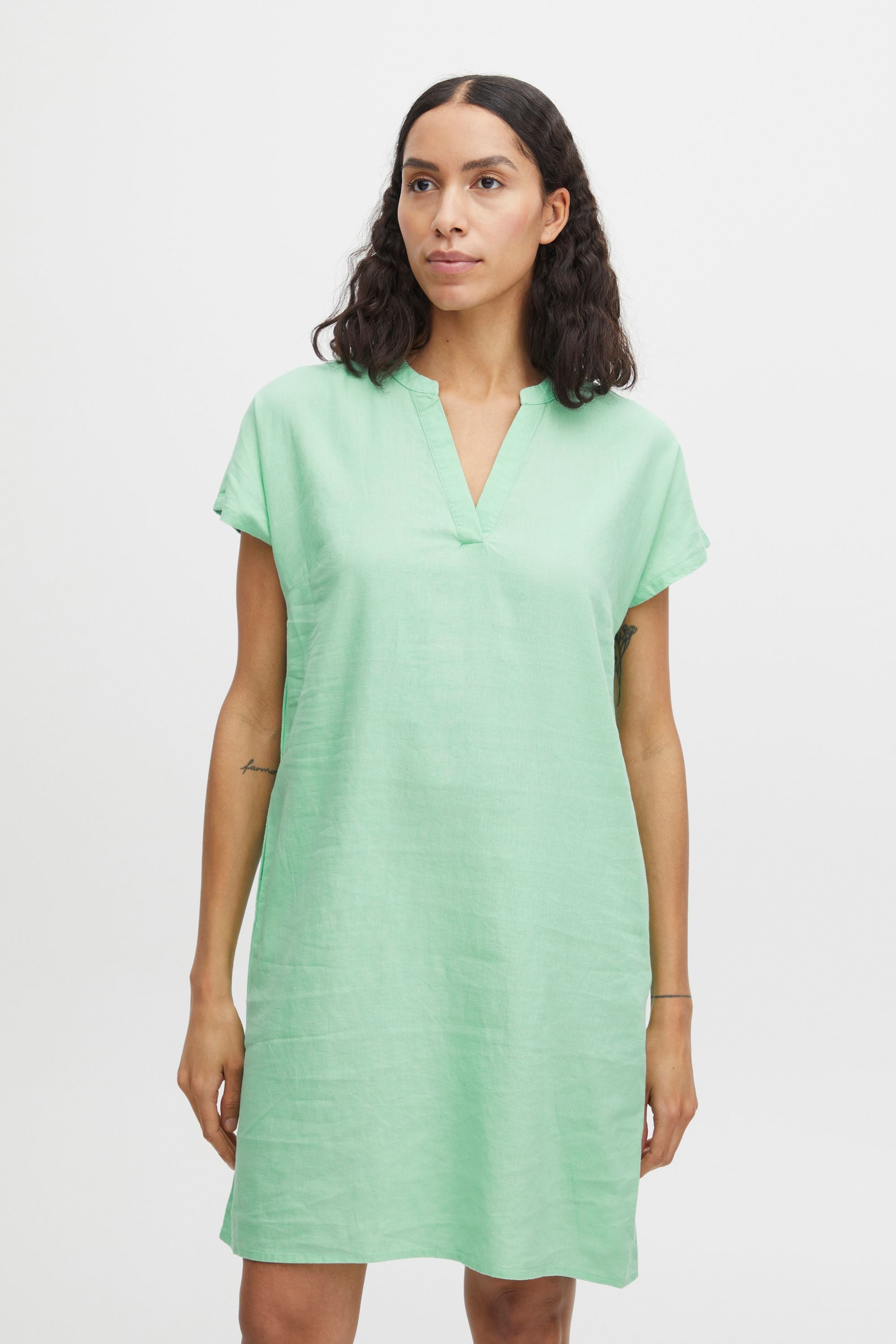 b.young Sommerkleid »Sommerkleid BYFalakka«