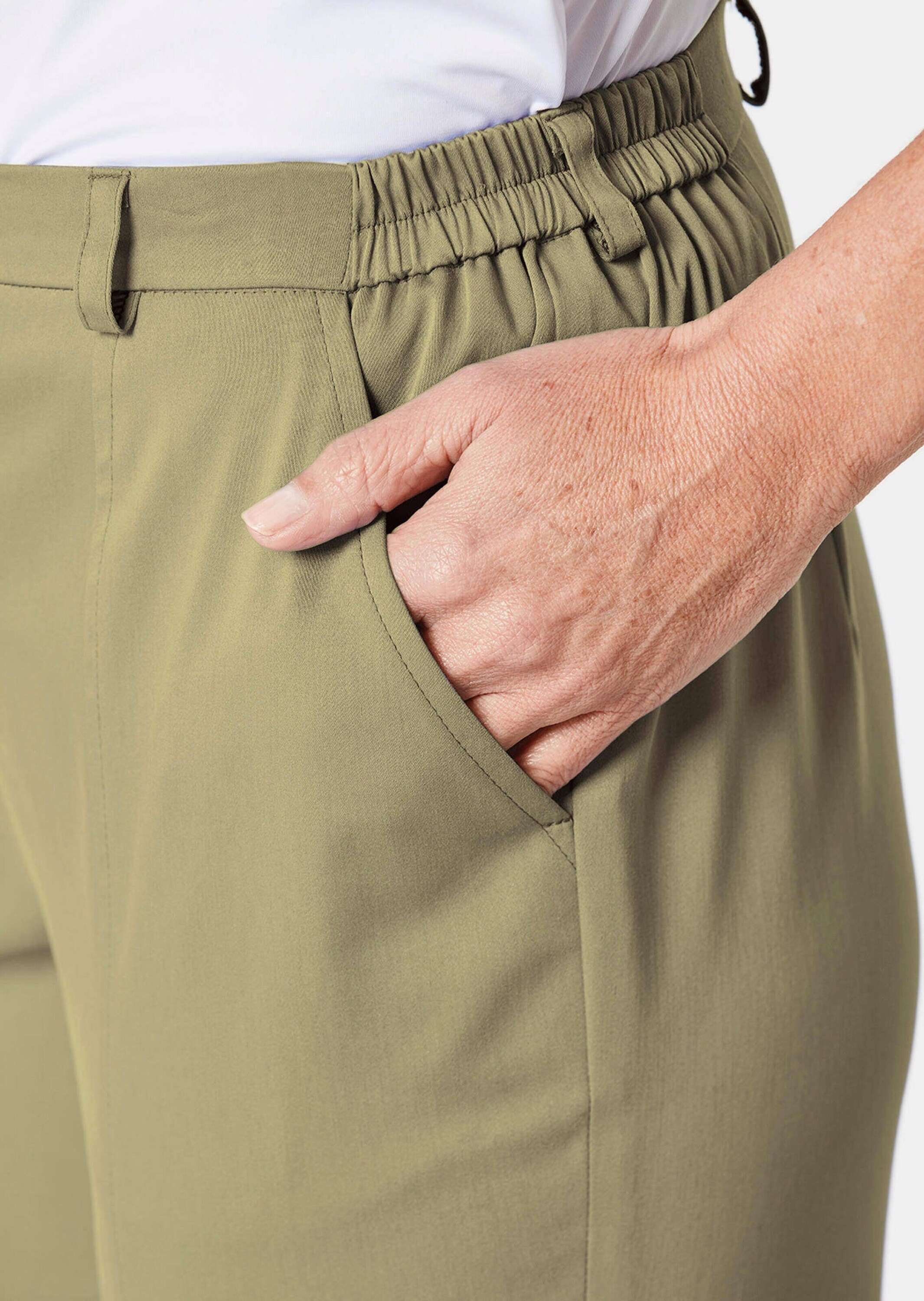 GOLDNER Caprihose »Verkürzte Satinhose Sportive Capri-Hose aus trageangenehmen Satin«