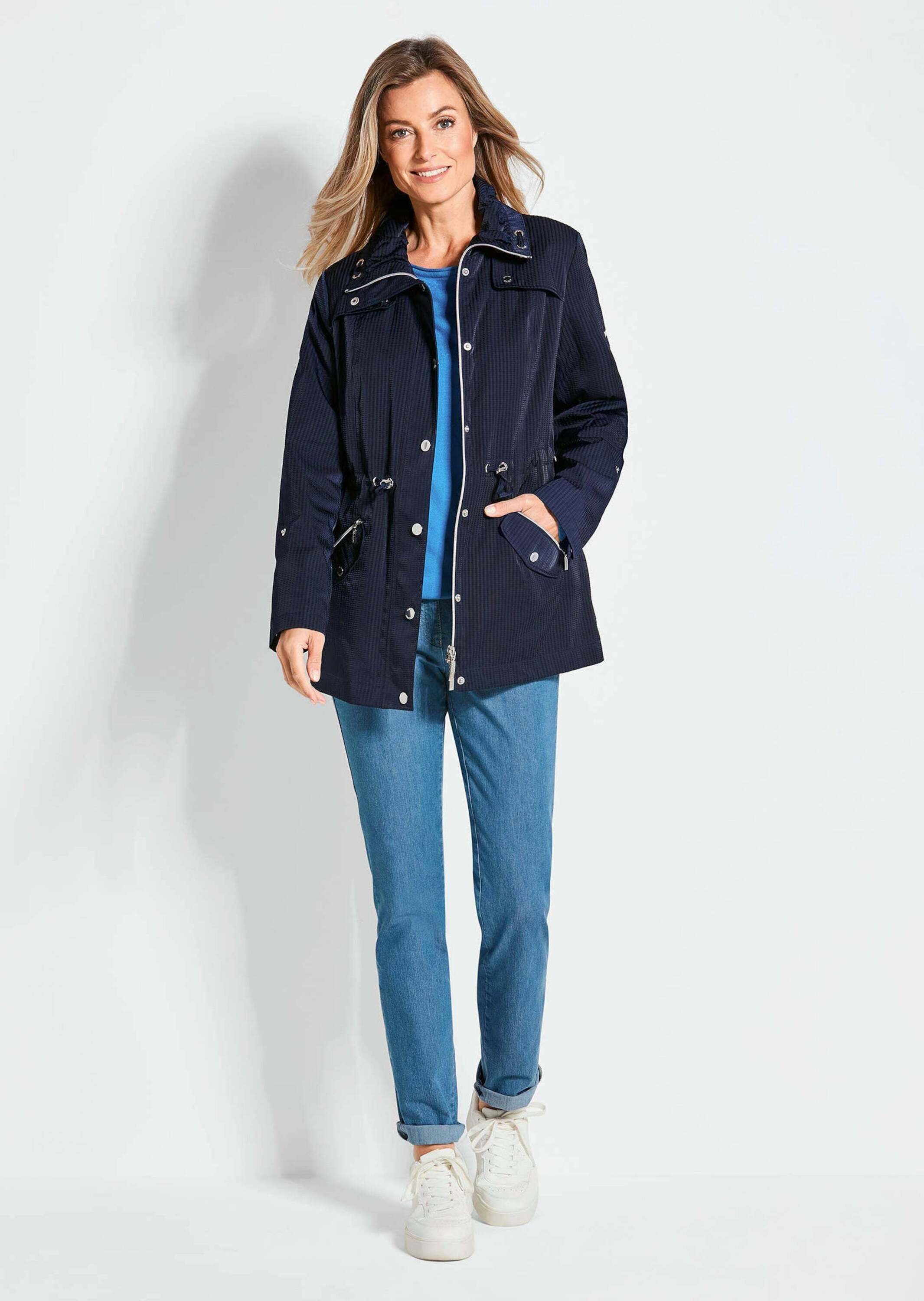 GOLDNER Blouson »Longjacke aus fein strukturierter Ware« modisches, gestreiftes Innenfutter