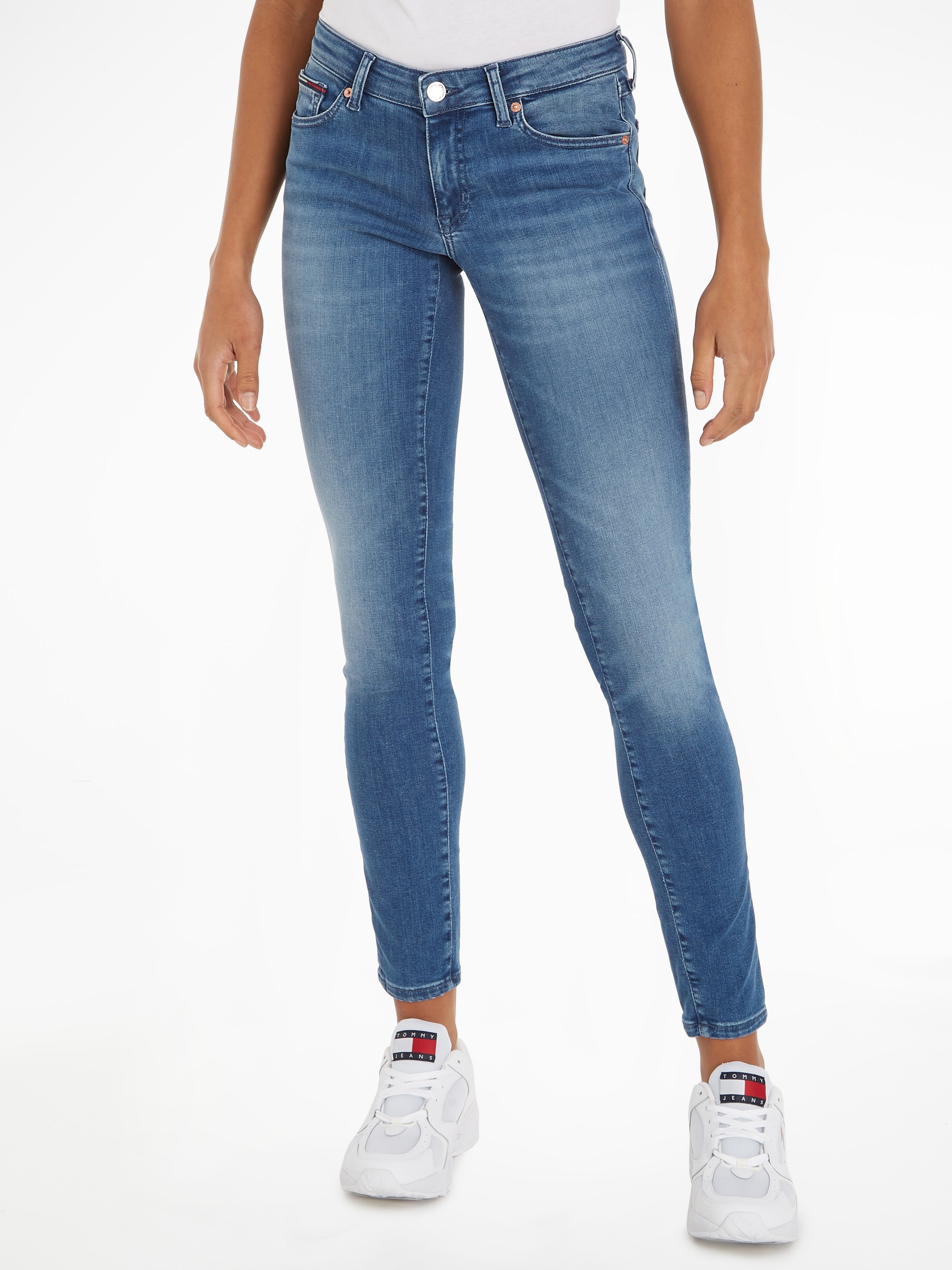 Tommy Jeans Skinny-fit-Jeans, mit dezenten Labelapplikationen bei ♕