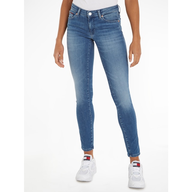 Tommy Jeans Skinny-fit-Jeans, mit dezenten Labelapplikationen bei ♕