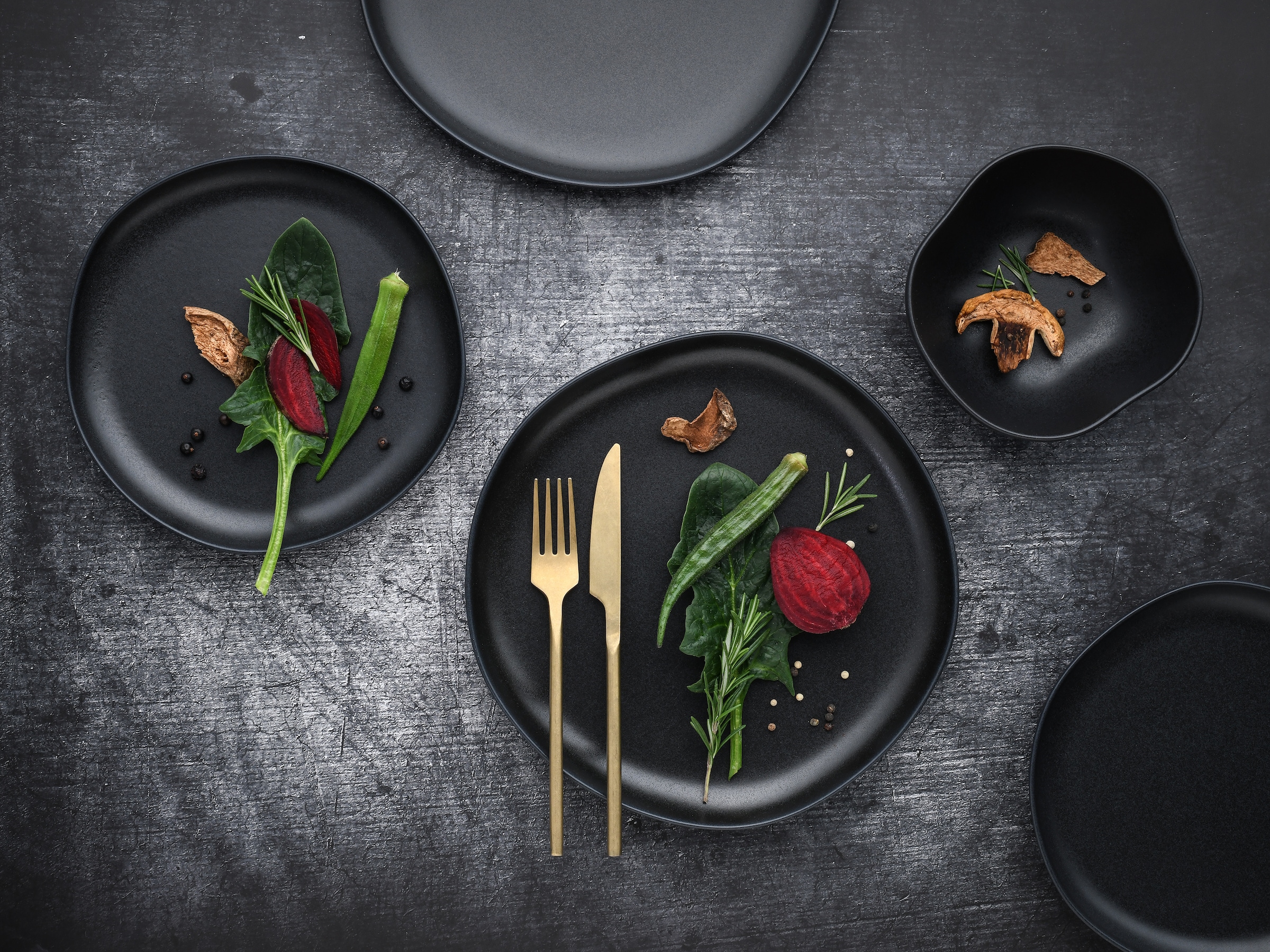 CreaTable Teller-Set »Natura Organic Black, Tellerset 12-tlg« Seidenmatte Glasur