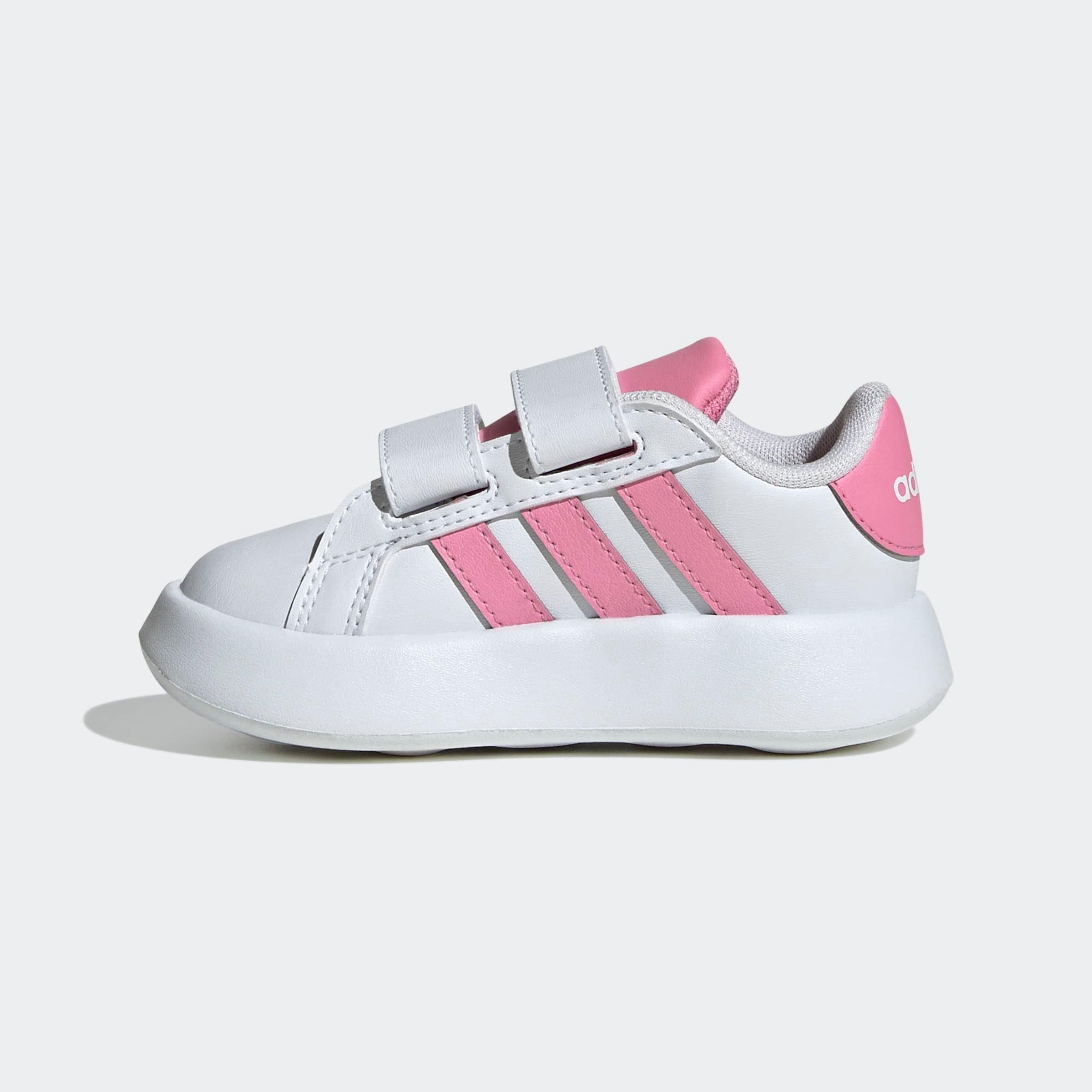 adidas Sportswear Klettschuh »GRAND COURT 2.0 KIDS«, Design auf den Spuren des adidas Superstar, für Kinder