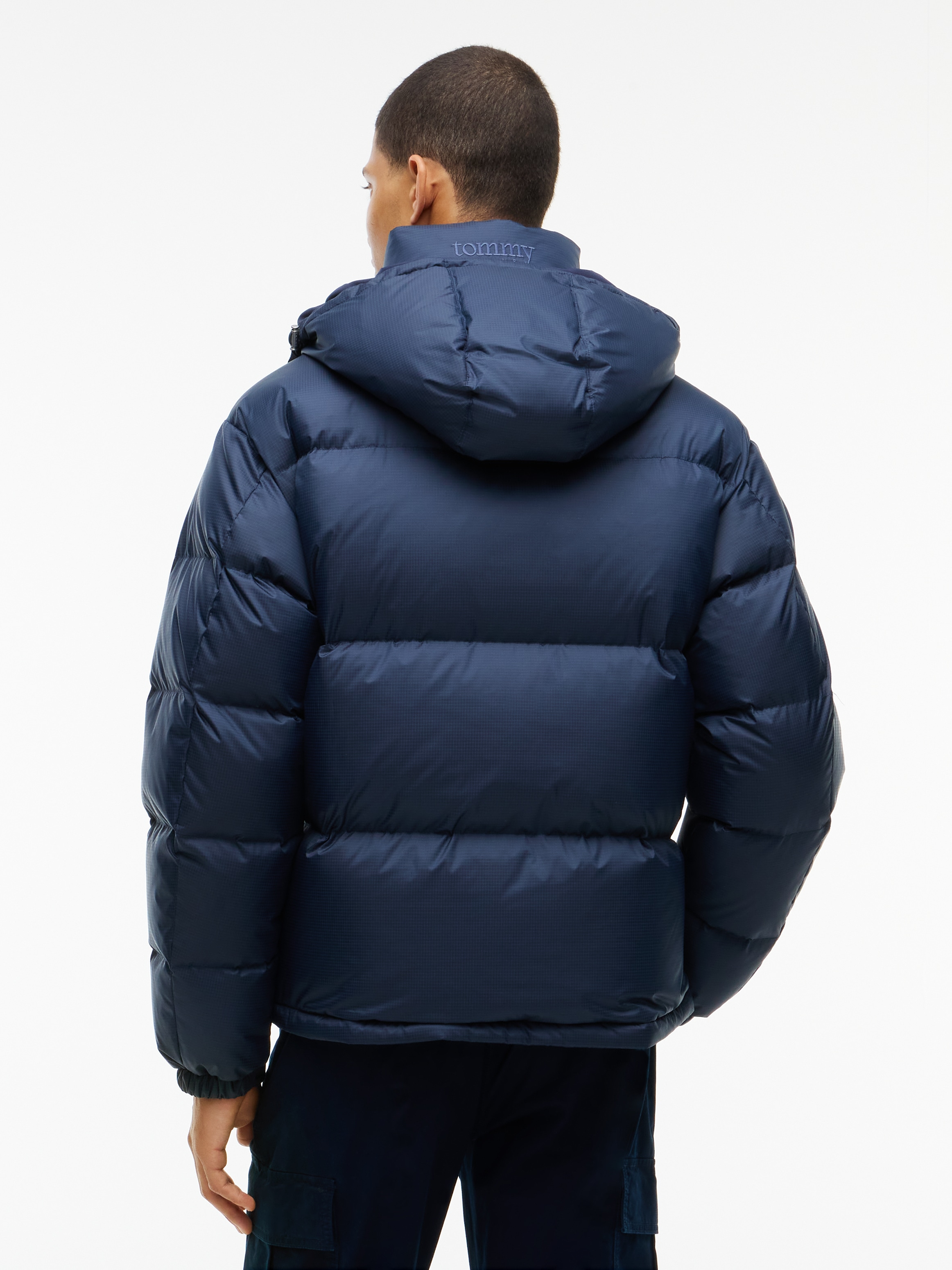 Tommy Jeans Steppjacke »ALASKA DOWN PUFFER« mit Kapuze Daunenjacke Regular fit mit abnehmbarer Kapuze