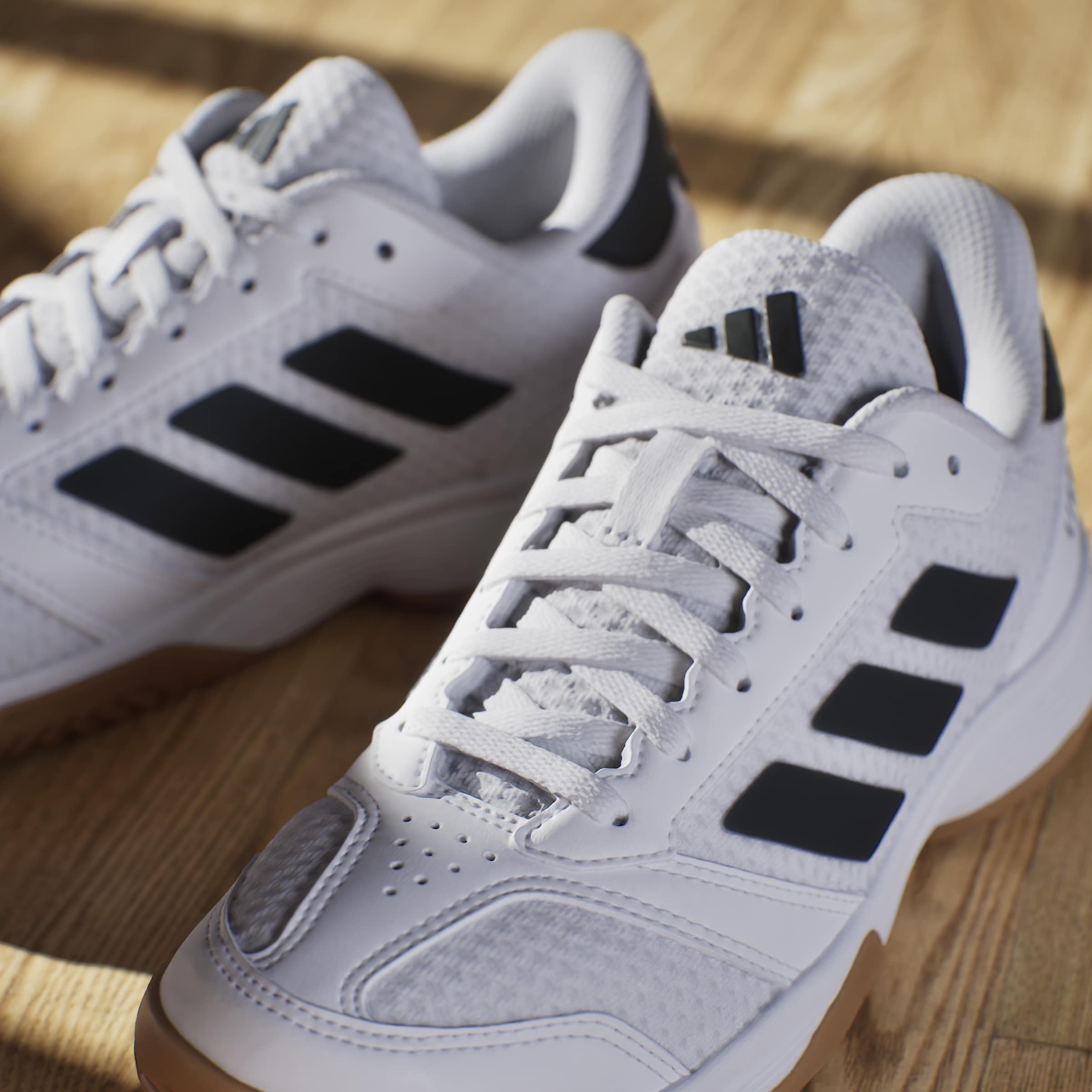 adidas Performance Hallenschuh »LIGRA 8 INDOOR KIDS«  geeignet für jeden Hallensport, Indoorschuhe für Kinder & Jugendliche