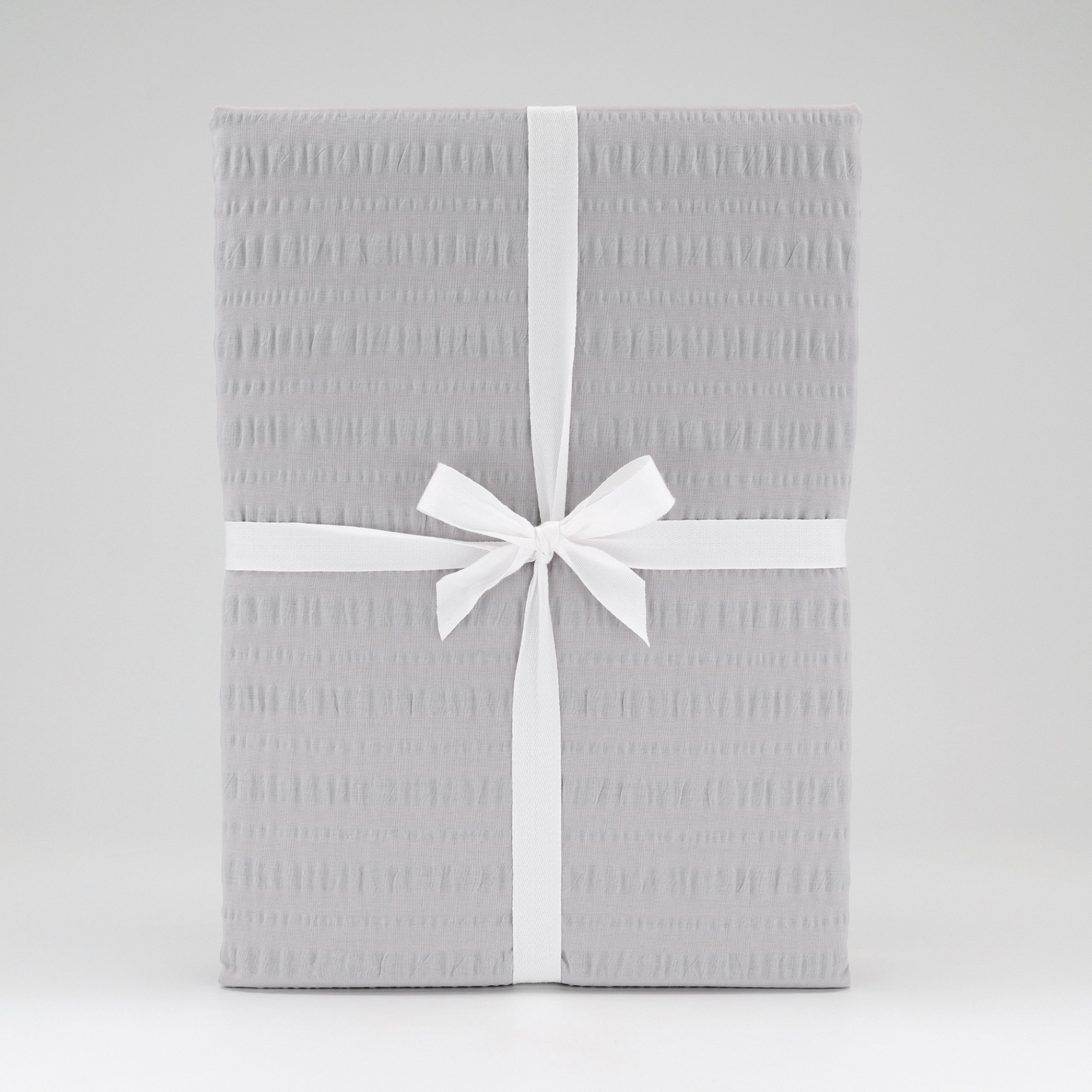 Florella Bettwäsche »»UNI silber« »AVANCE« Seersucker,  100% Baumwolle«