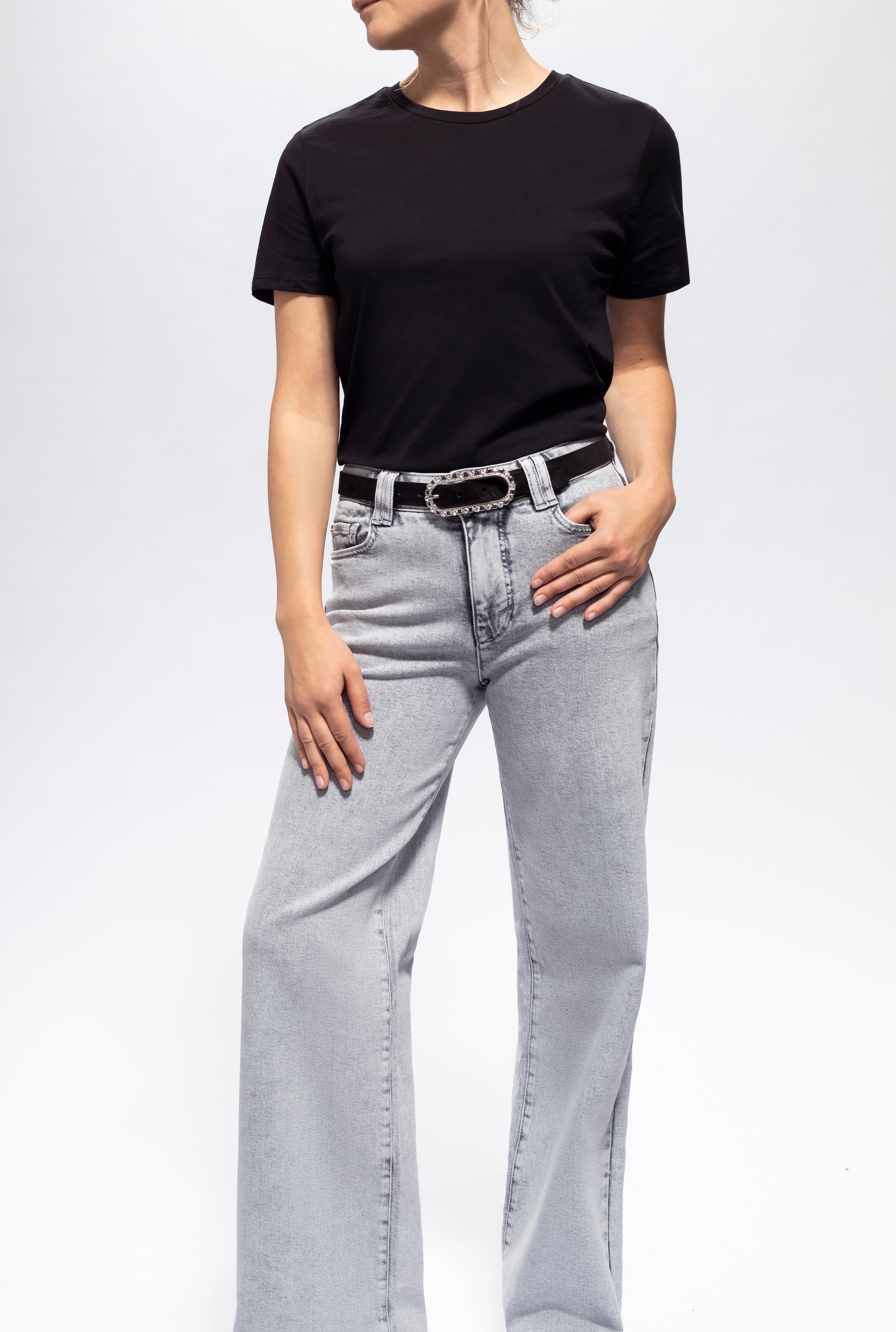 Tamaris Ledergürtel, femininer Look, Schließe mit Glitzersteinen besetzt