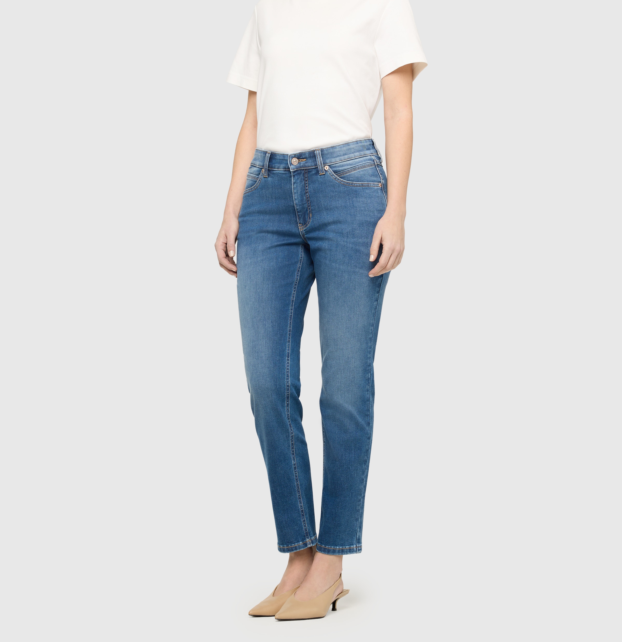 MAC Straight-Jeans »MACMELANIE« Figurformende Denim-Qualität mit hervorragendem Rücksprung-Verhalten