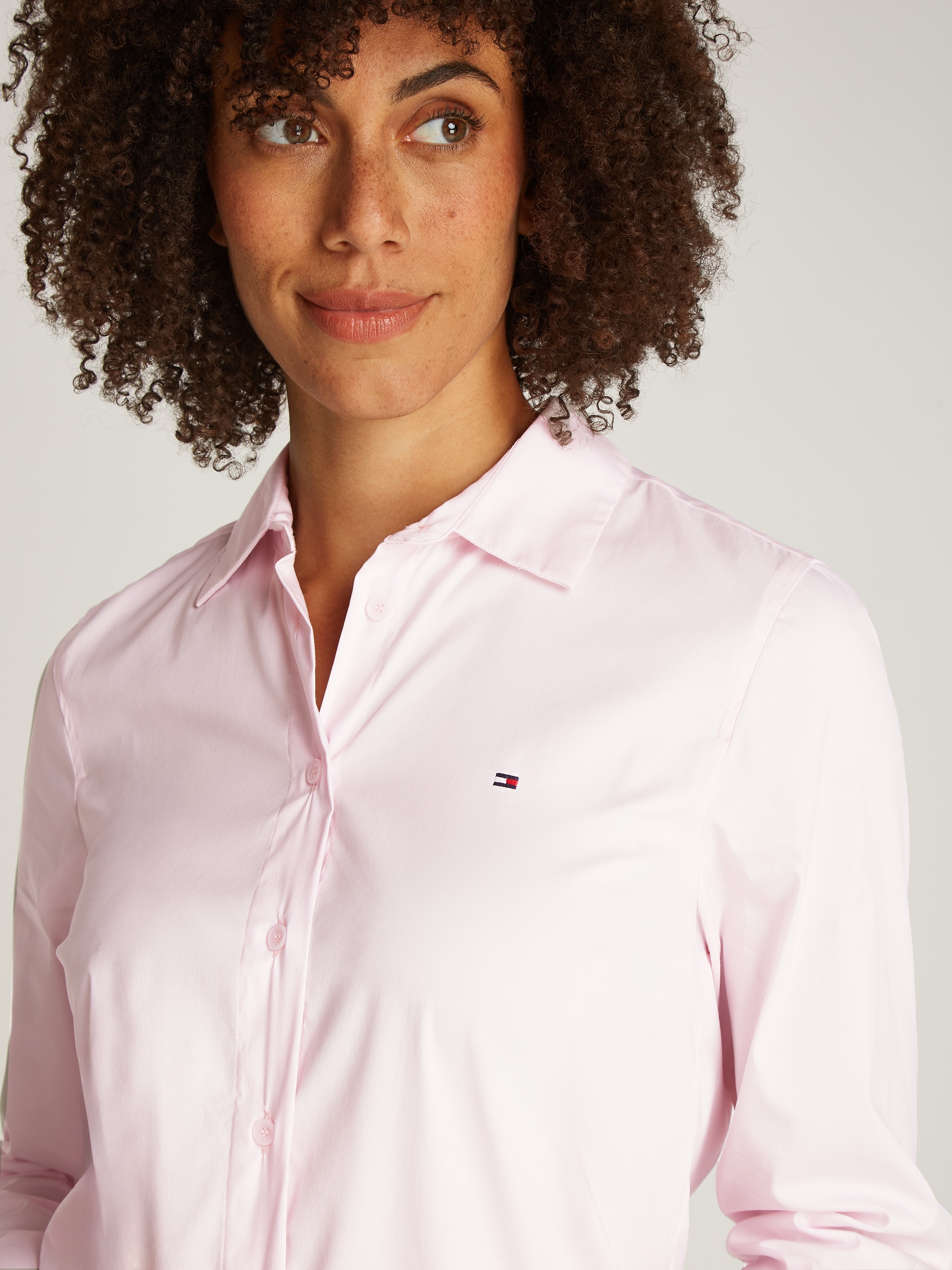 Tommy Hilfiger Hemdbluse »ESS POPLIN REGULAR SHIRT«, im klassischen Stil