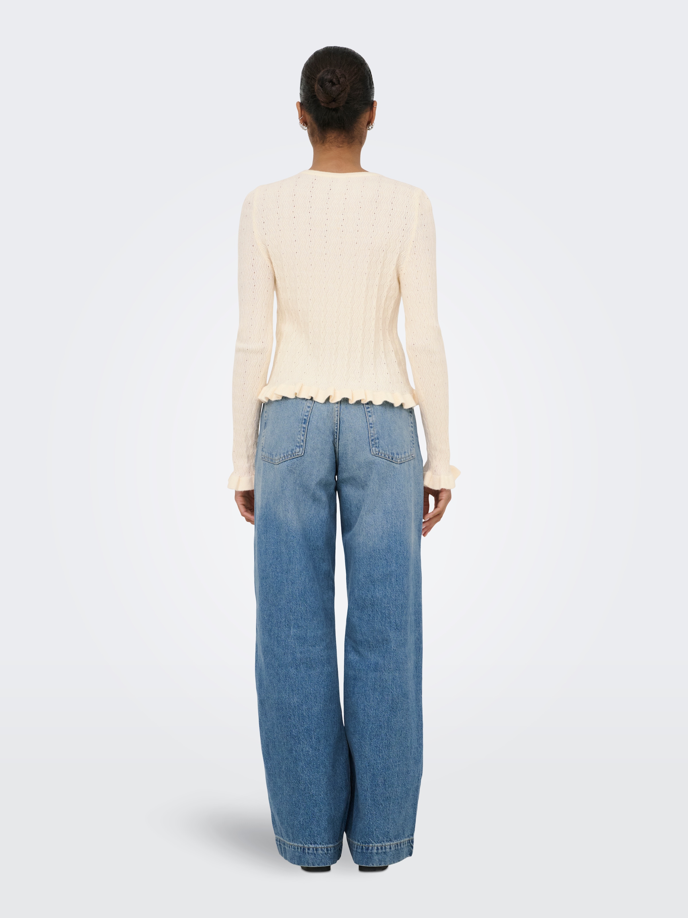 ONLY Strickjacke »ONLIBI LS O-NECK FRILL CARDI EX KNT« Viskosemischung, regular fit