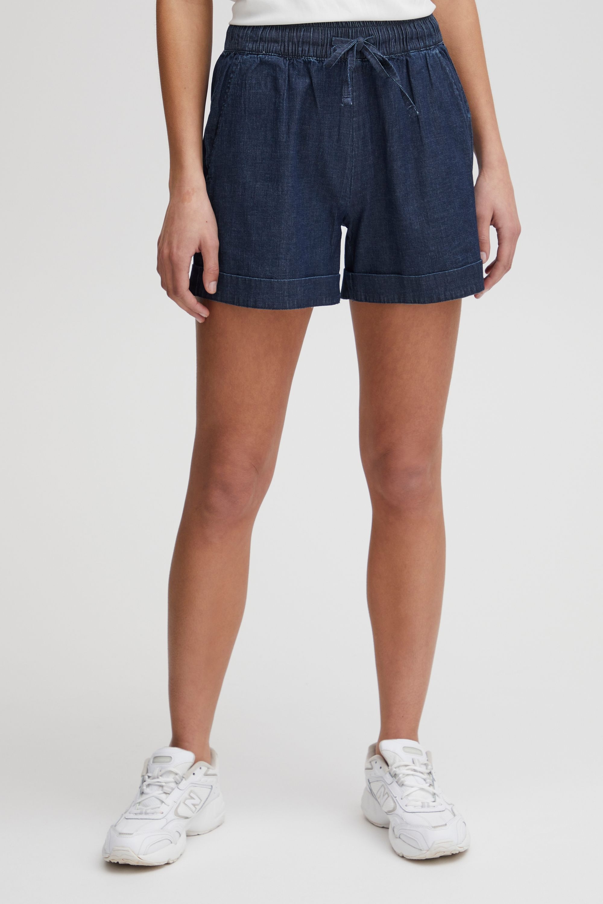 OXMO Shorts »Jeansshorts OXLillith«
