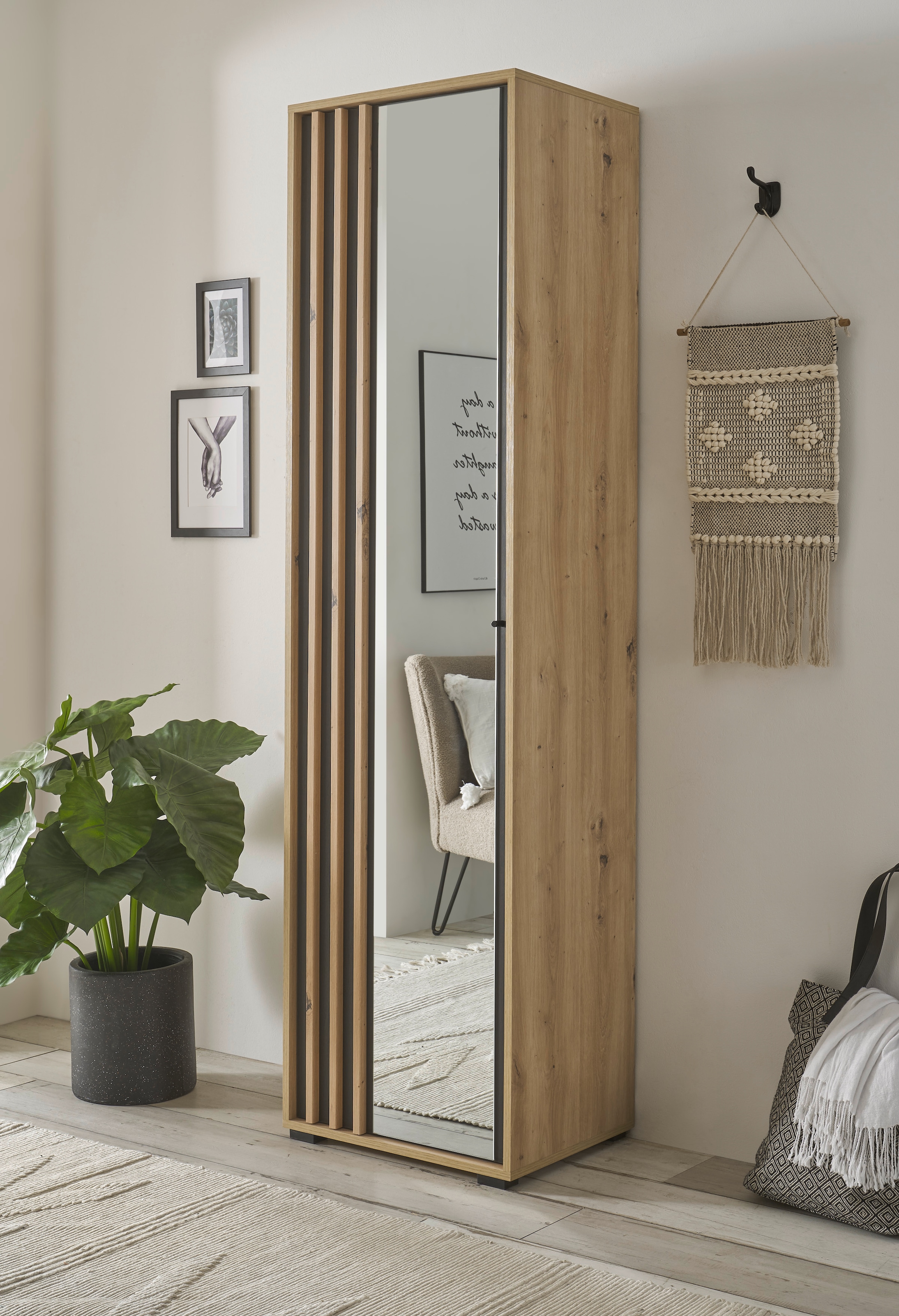 HBZ Garderoben-Set »5-tlg. Eiche MDF Stripes Flurgarderobe Stellmaß BxHxT 230x196x38 cm«, (5 St.), Mit Schuhkommode, Hochschrank, Bank, Paneel, Spiegel