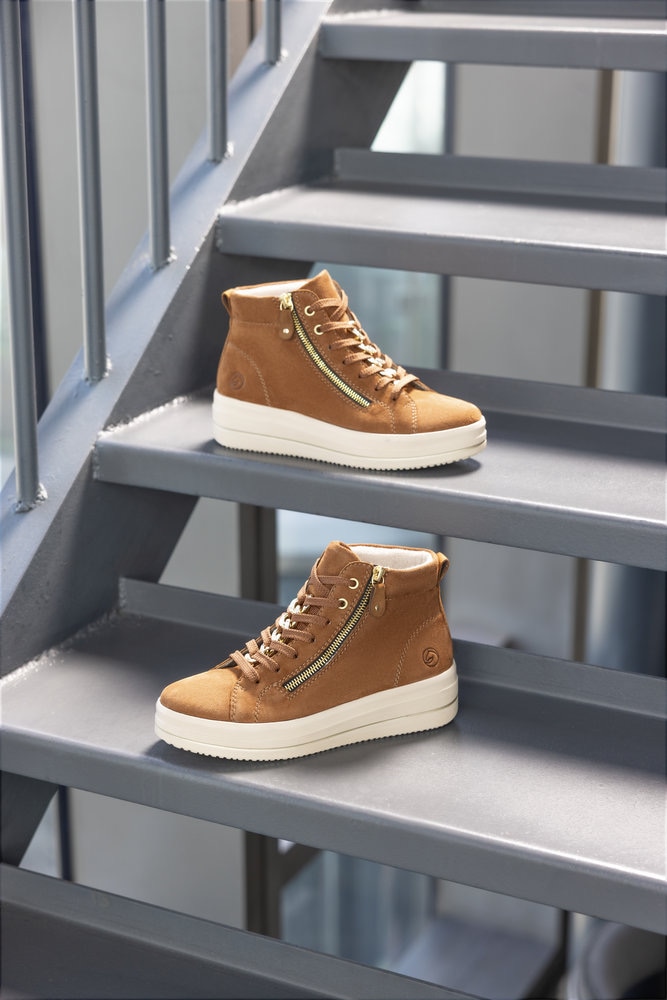 Remonte Plateausneaker »Elisabeth Hurley-Collection«, Freizeitschuh, High-Top-Sneaker, Schnürer, seitlicher Reißverschluss
