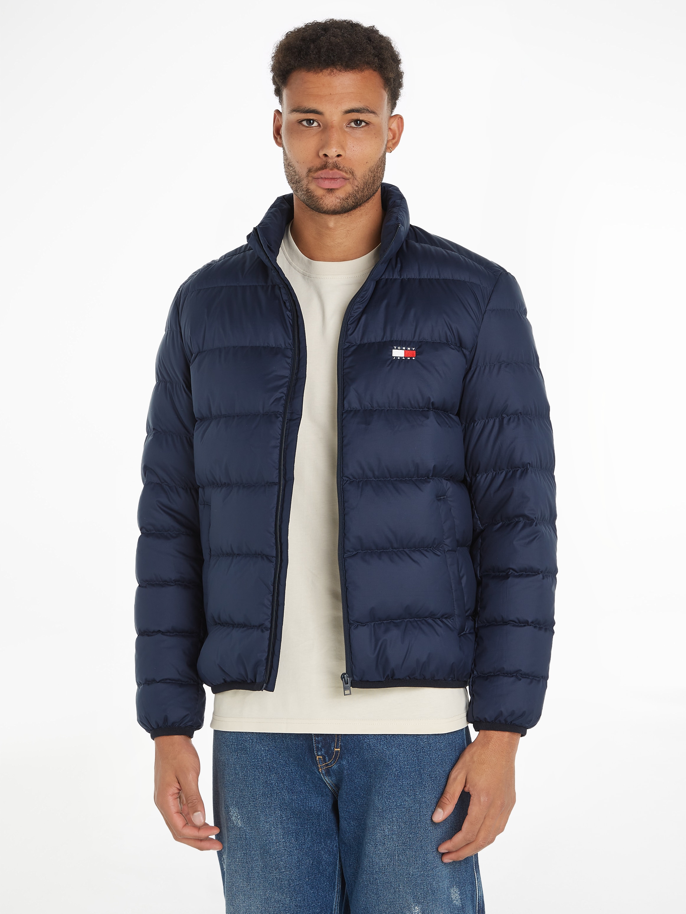 Tommy Jeans Outdoorjacke »TJM LT DOWN FLAG JACKET EXT«, mit Logoprägung