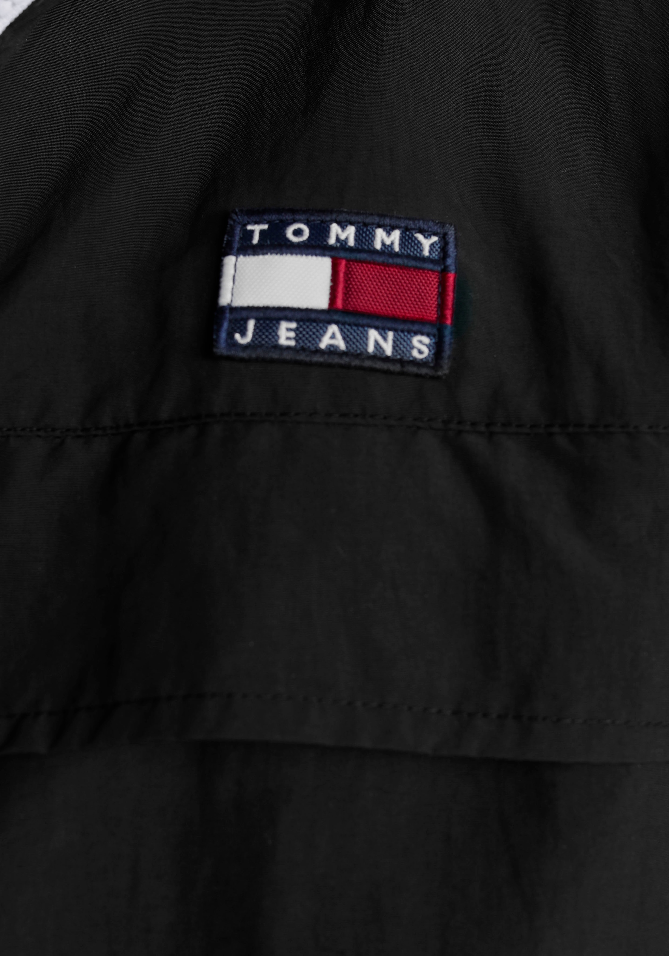 Tommy Jeans Windbreaker »TJM CHICAGO WINDBREAKER«, mit Kapuze, mit Kapuze  bei ♕