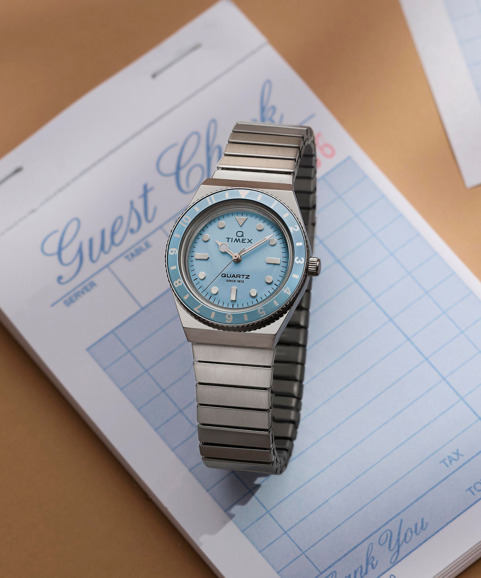 Timex Quarzuhr »Q Timex Mini« Armbanduhr, Damenuhr, Edelstahlarmband, analog, Beleuchtung