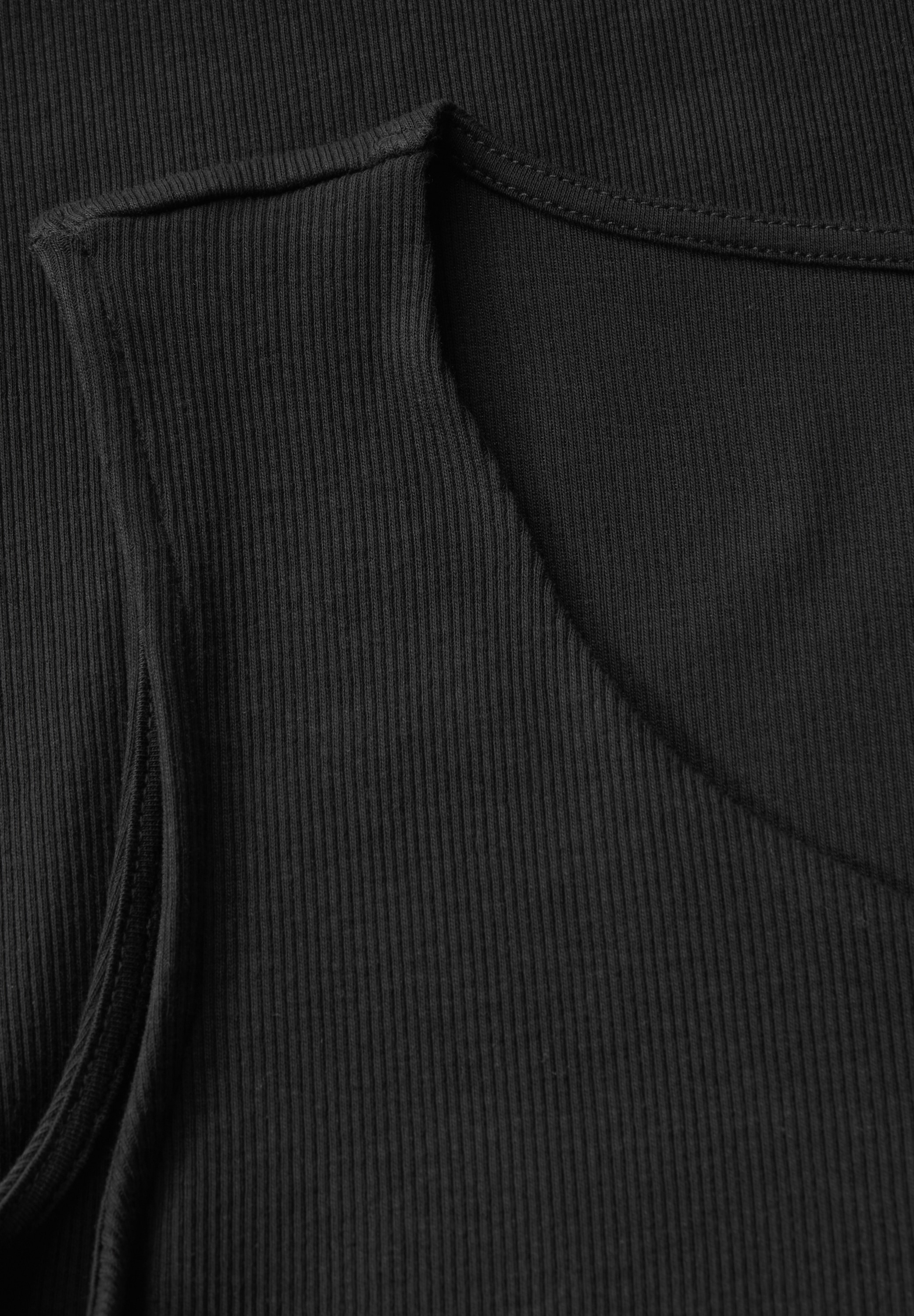 STREET ONE Shirttop »GANIA«, mit Herzausschnitt und Stretch