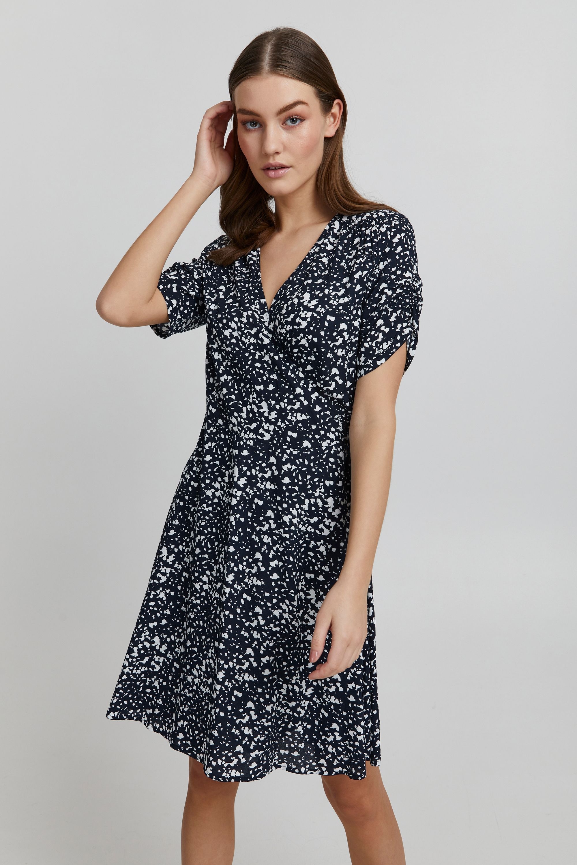 OXMO Jerseykleid »Jerseykleid OXEmbla«