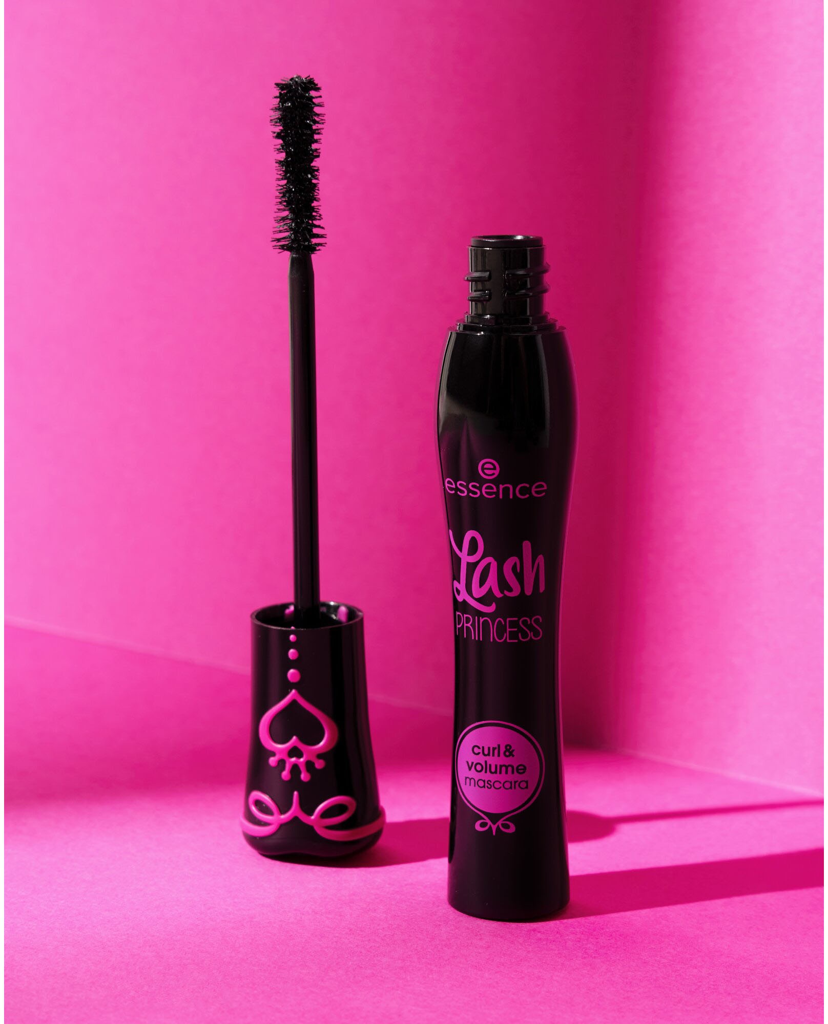 Essence Mascara »Lash PRINCESS curl & volume mascara«, (Set, 3 tlg.), mit einzigartigem Design