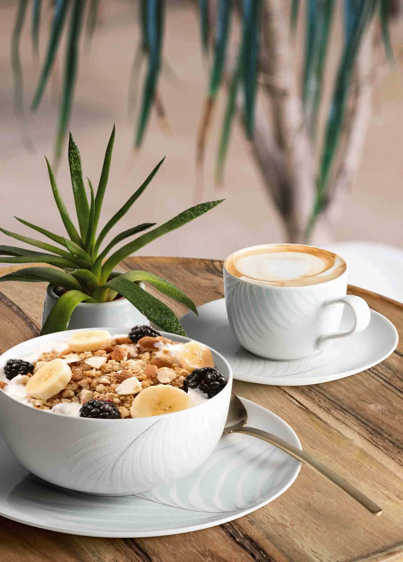Seltmann Weiden Geschirr-Set »Kaffeeservice Liberty Mediterranean 18er Set weiß-blau« Spülmaschinenfest, Mikrowellensicher, Ofenfest