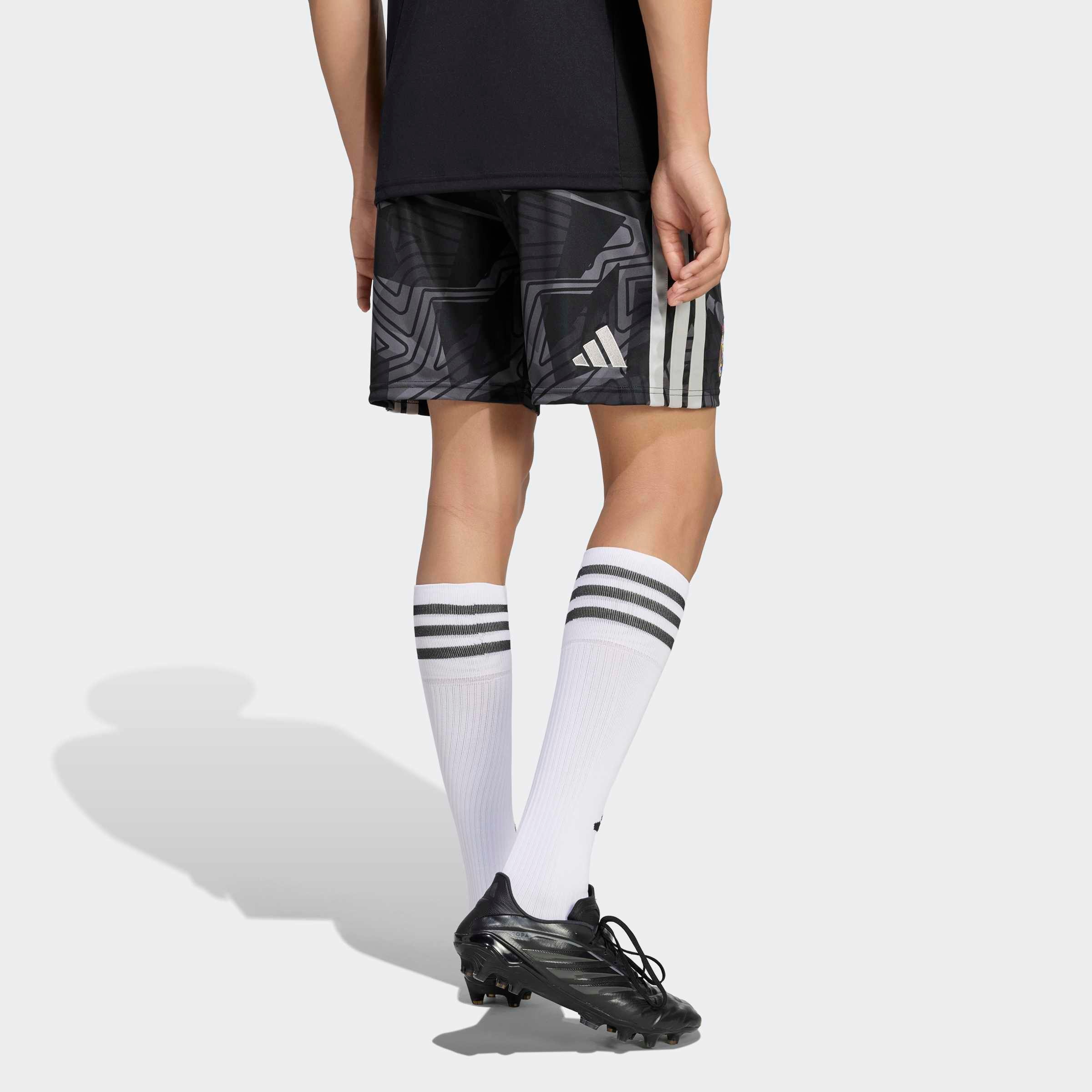 adidas Performance Trainingsshorts »REAL MADRID 26/27«